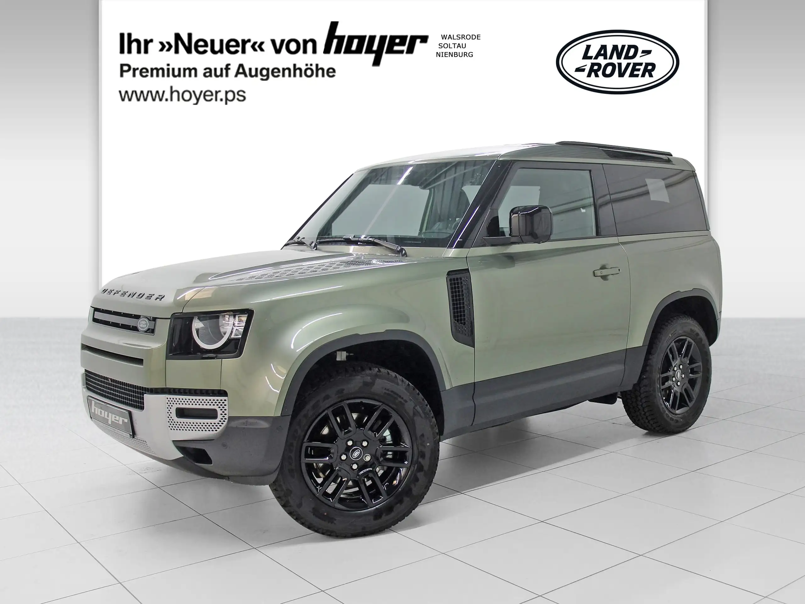 Land Rover Defender 2024