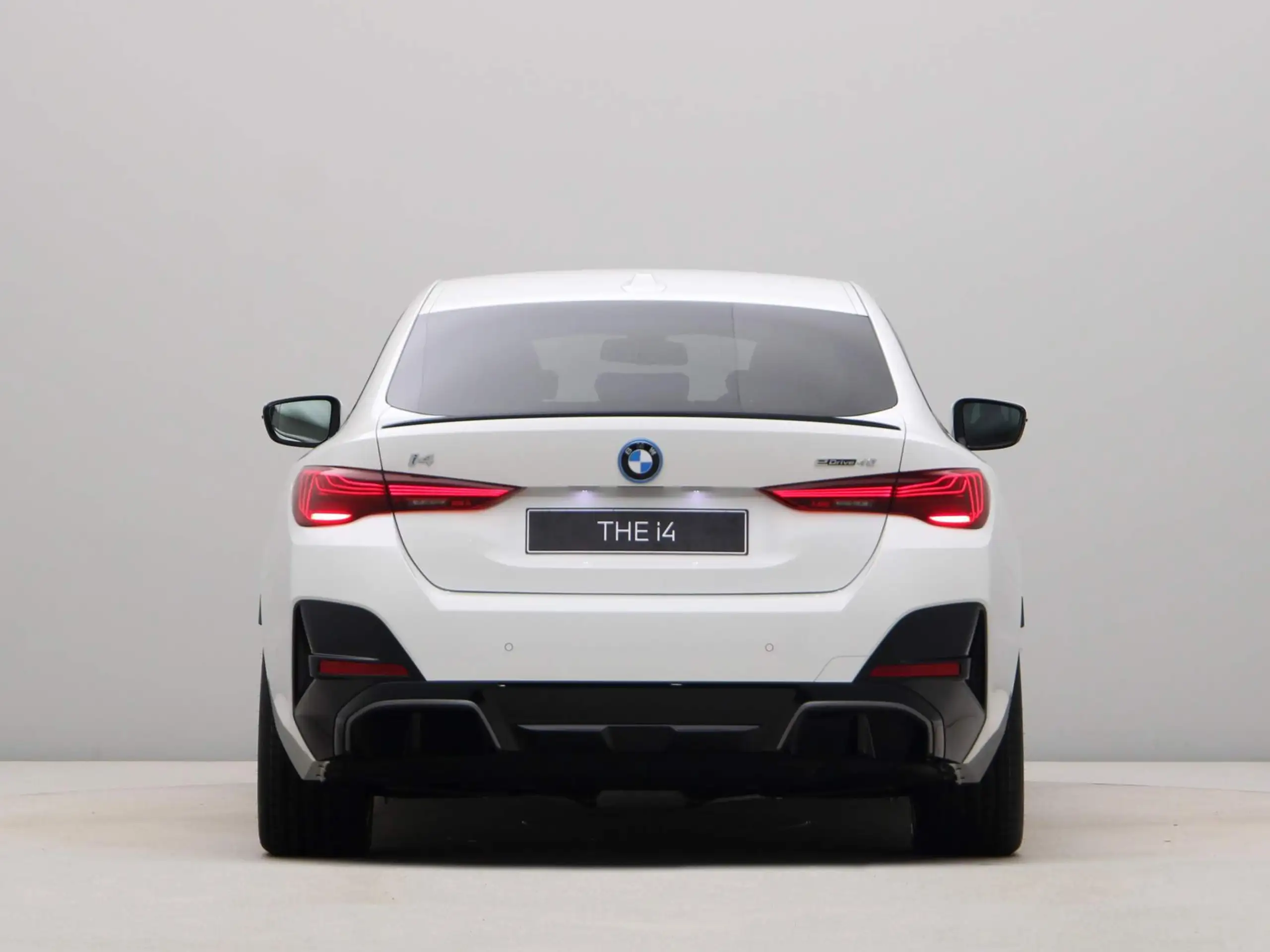 BMW - i4