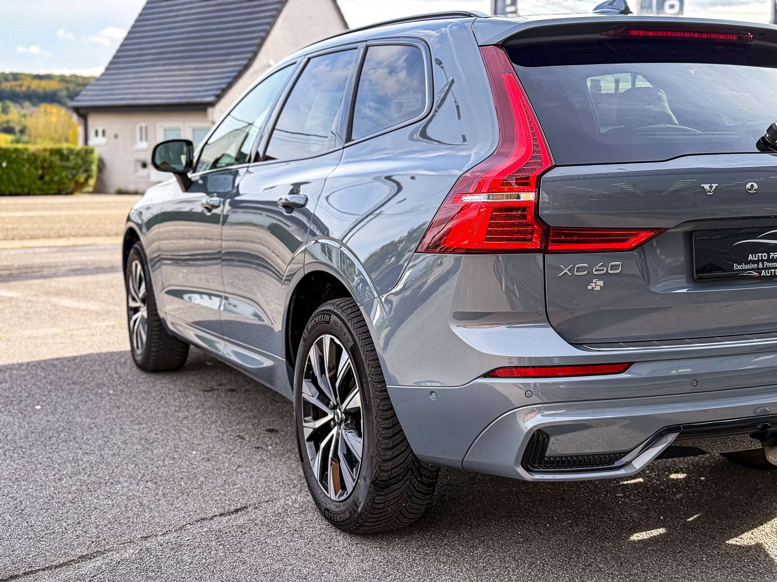 Volvo - XC60