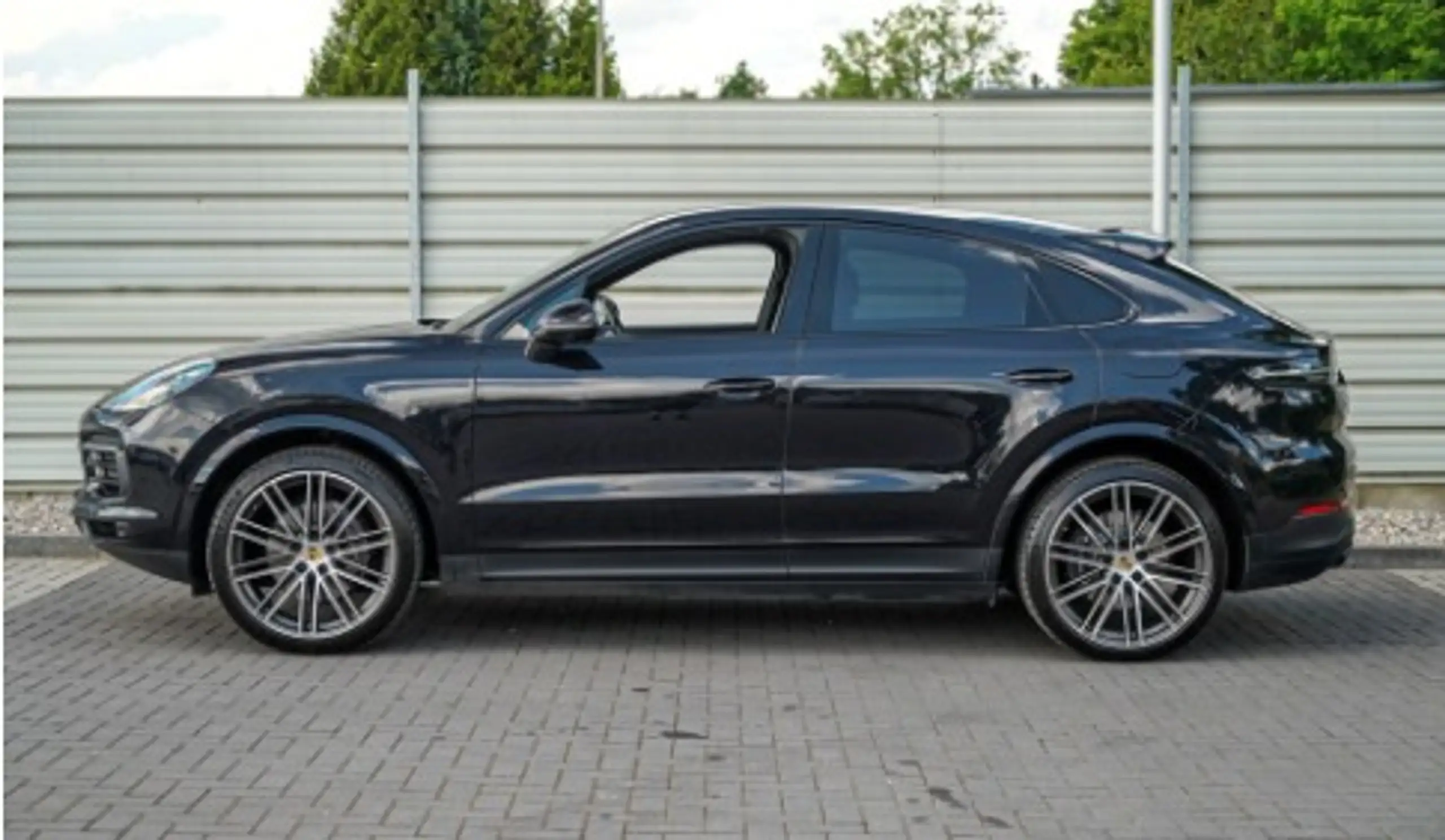 Porsche - Cayenne