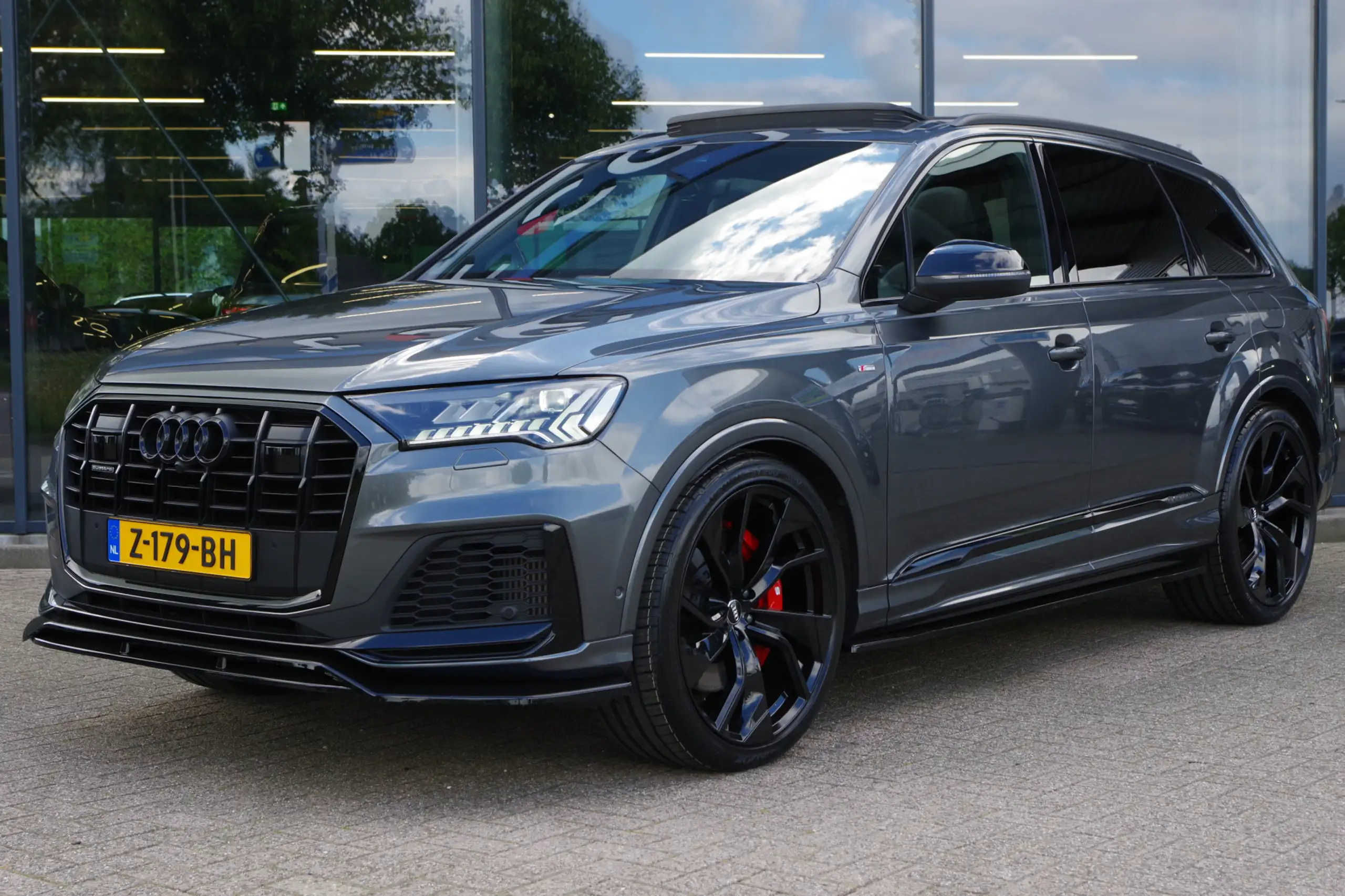 Audi - Q7