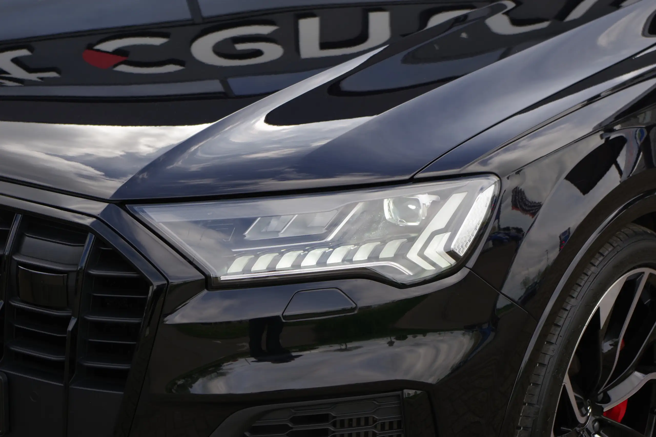 Audi - Q7