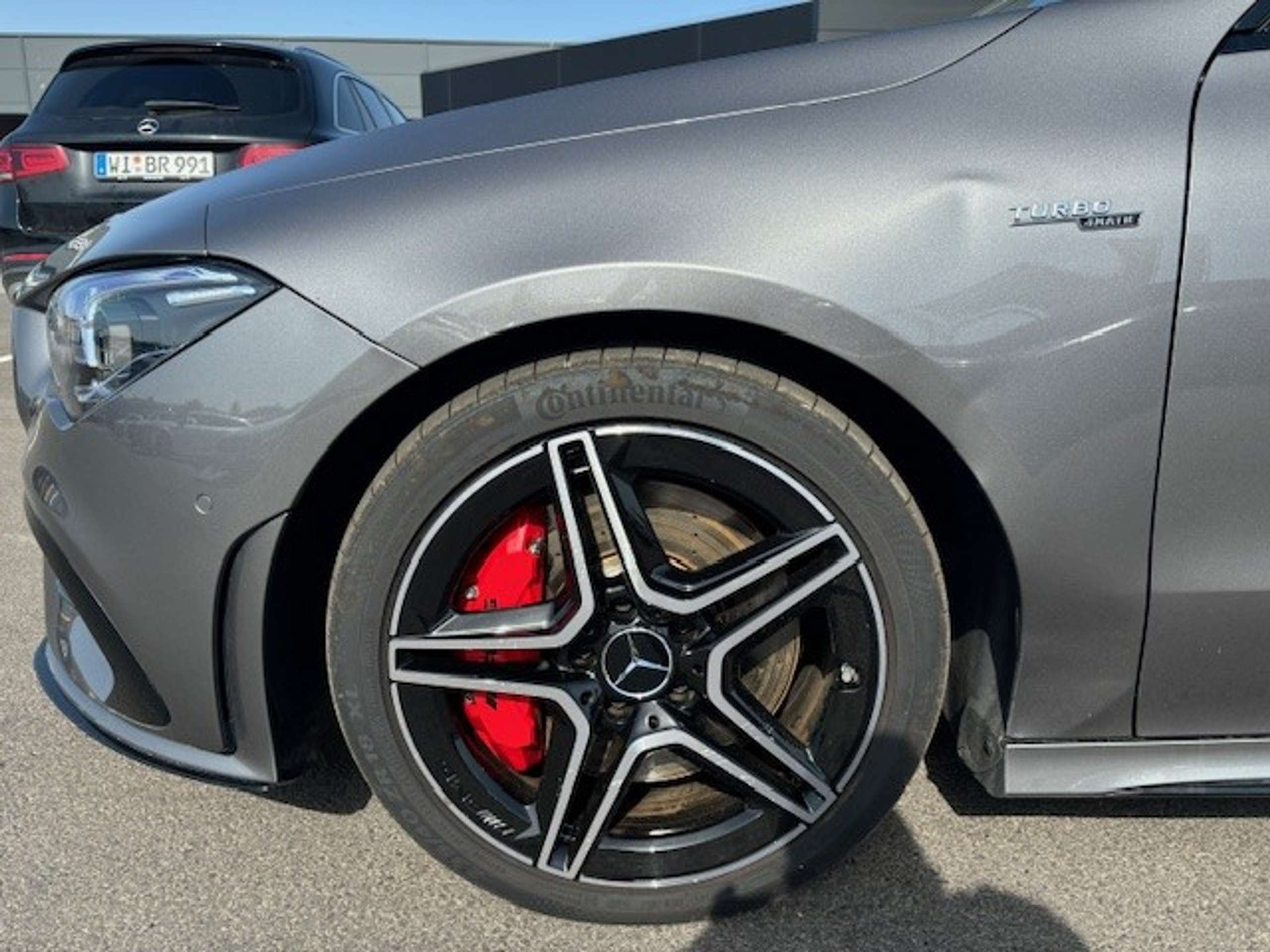 Mercedes-Benz - CLA 35 AMG