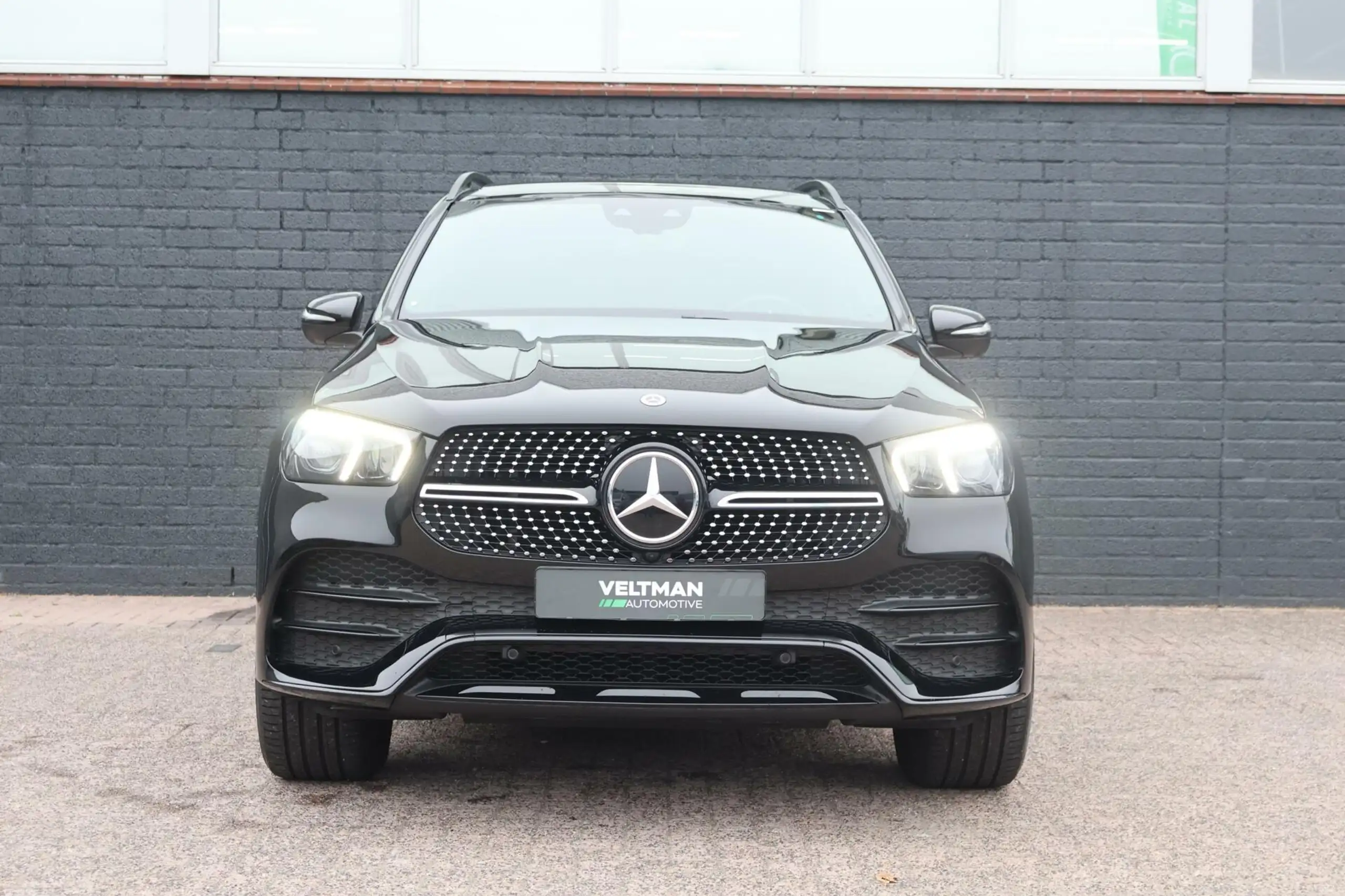 Mercedes-Benz - GLE 350