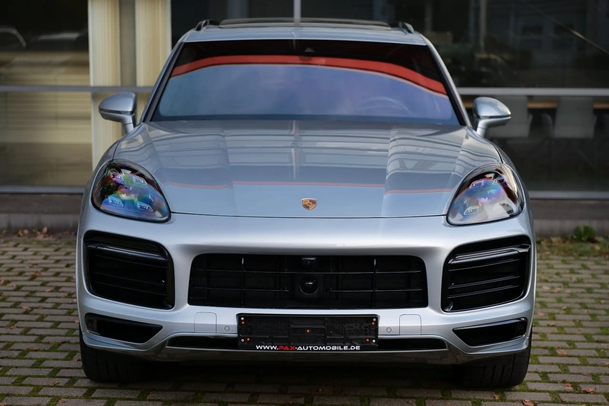 Porsche - Cayenne