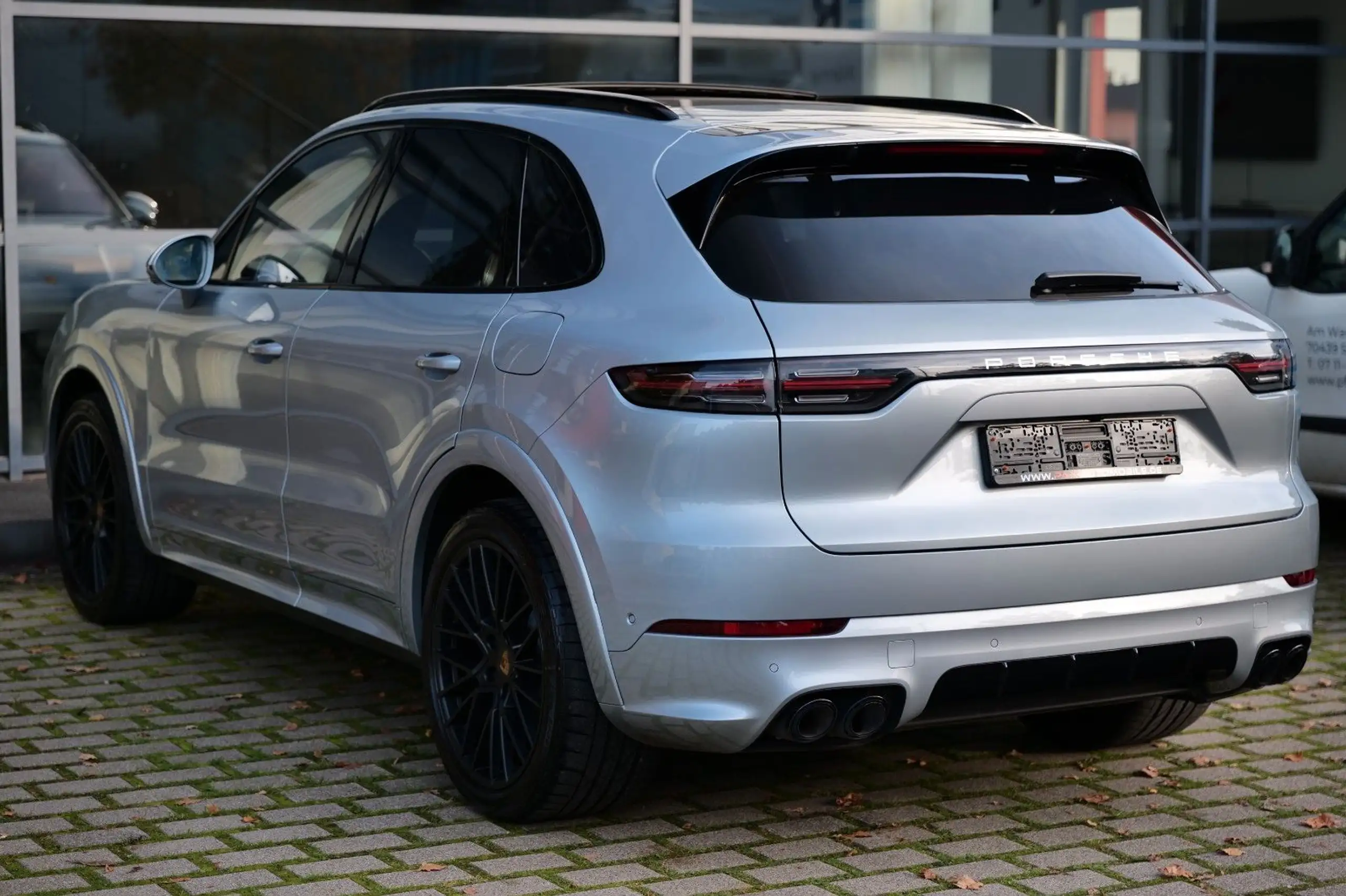 Porsche - Cayenne