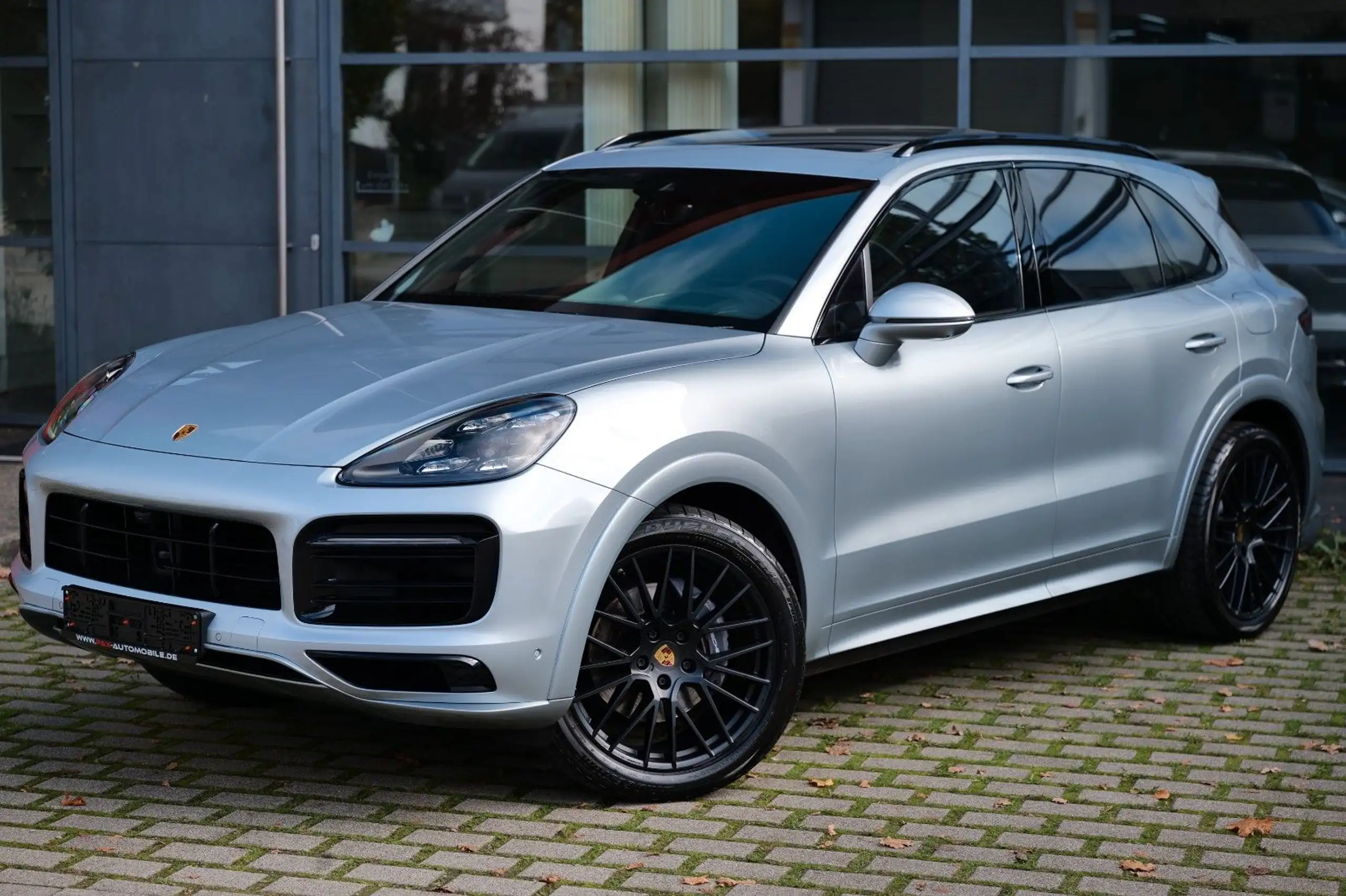 Porsche - Cayenne