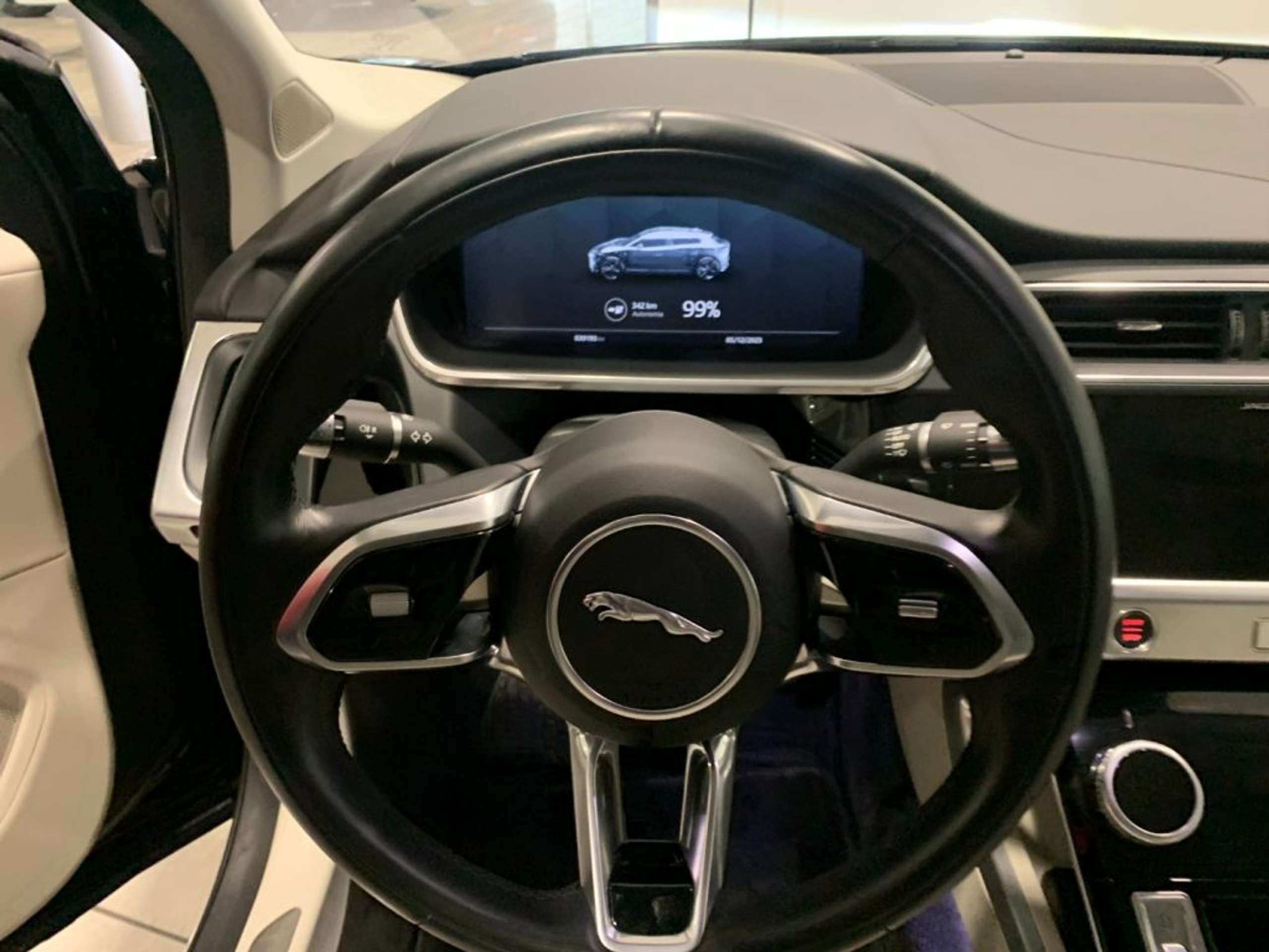 Jaguar - I-Pace