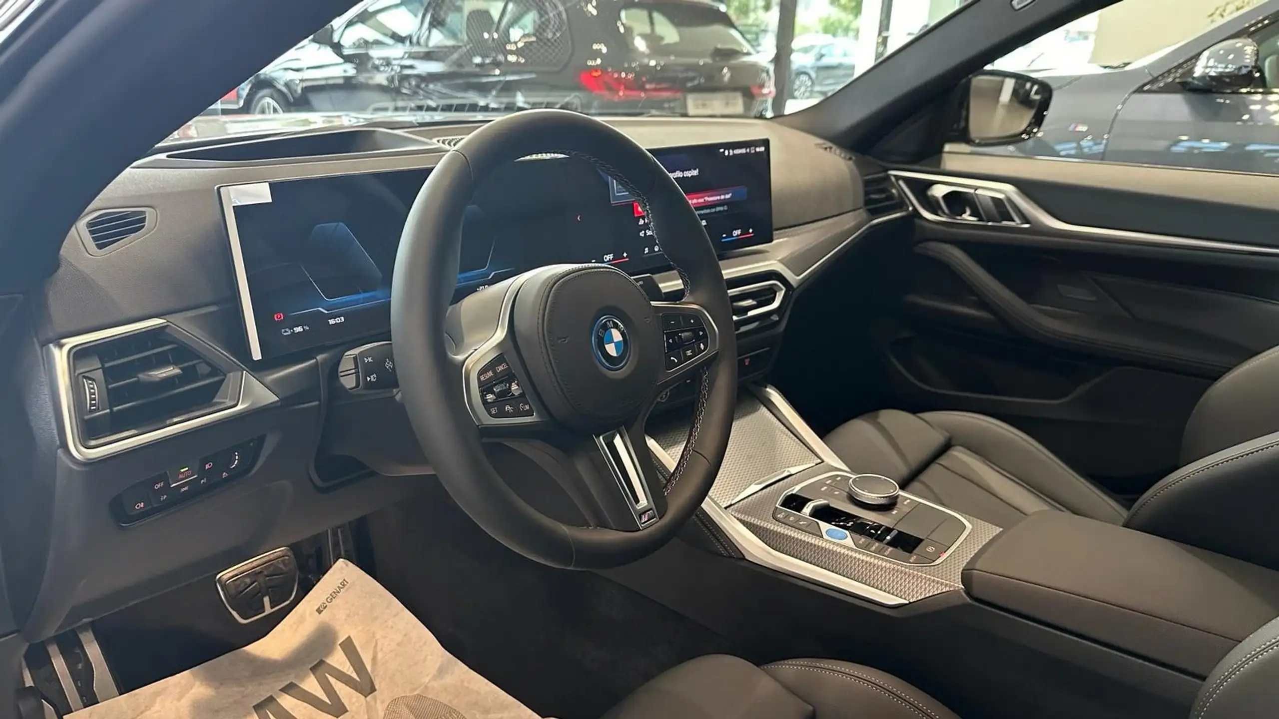 BMW - i4