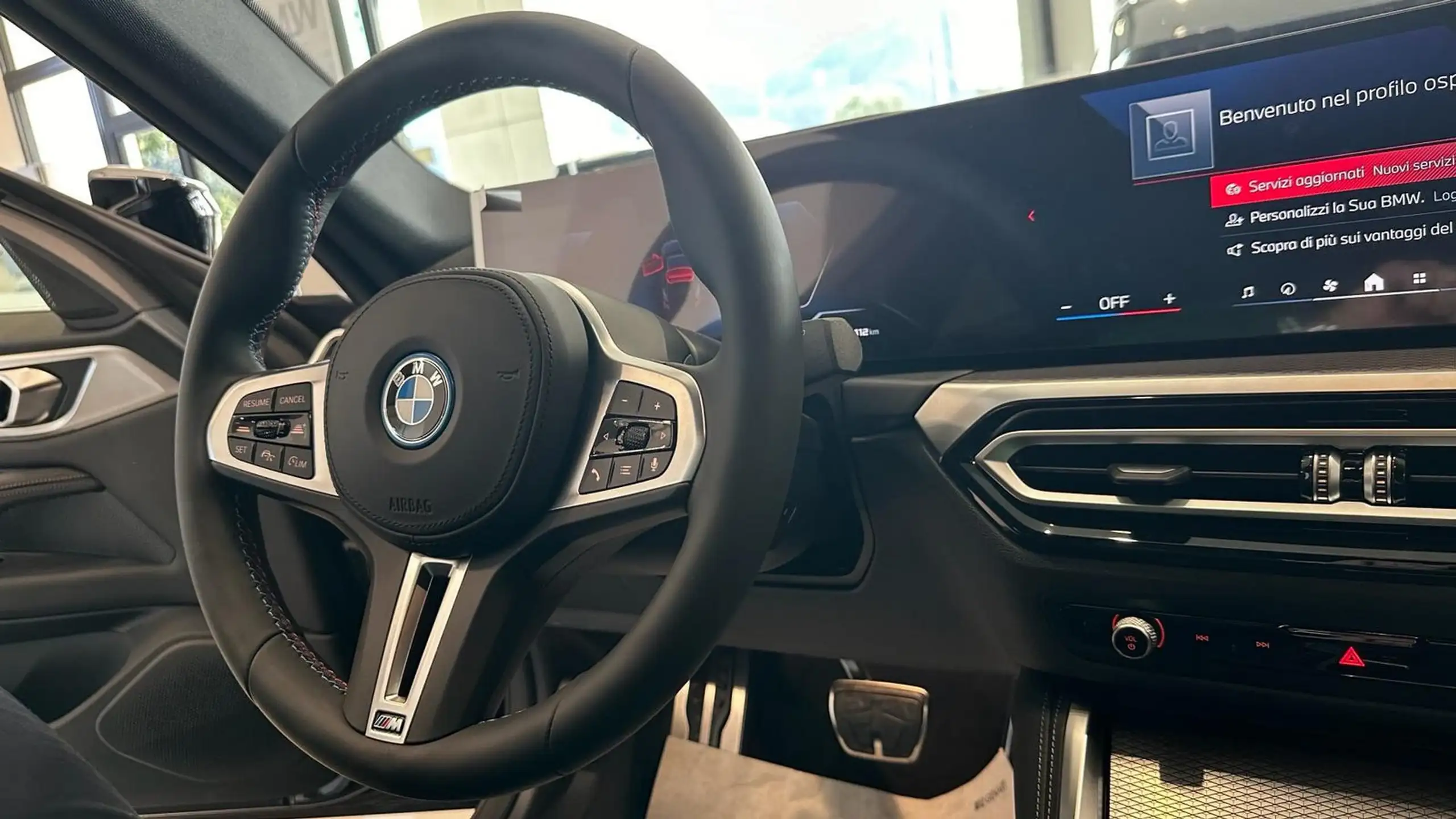 BMW - i4