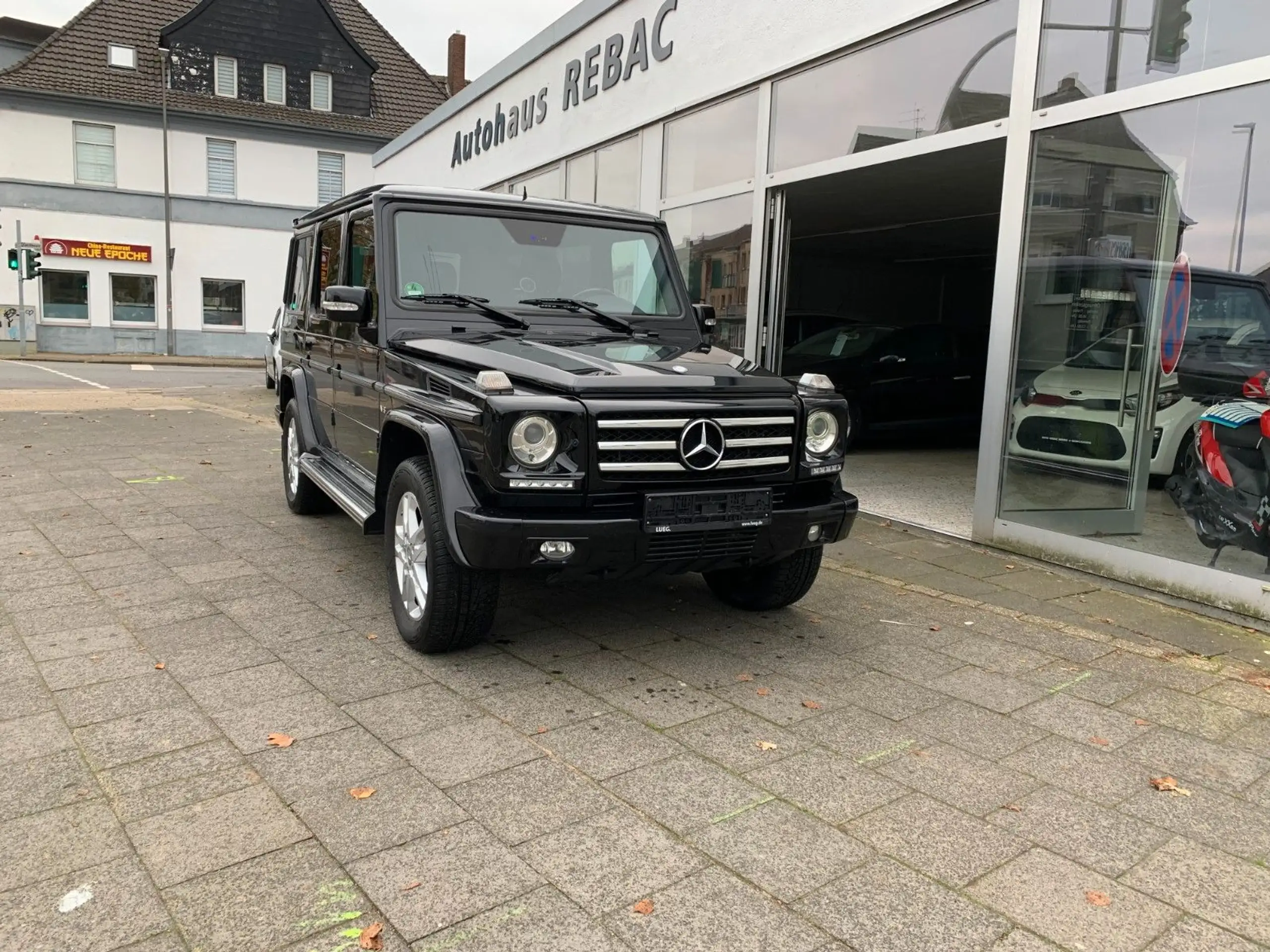 Mercedes-Benz - G 500