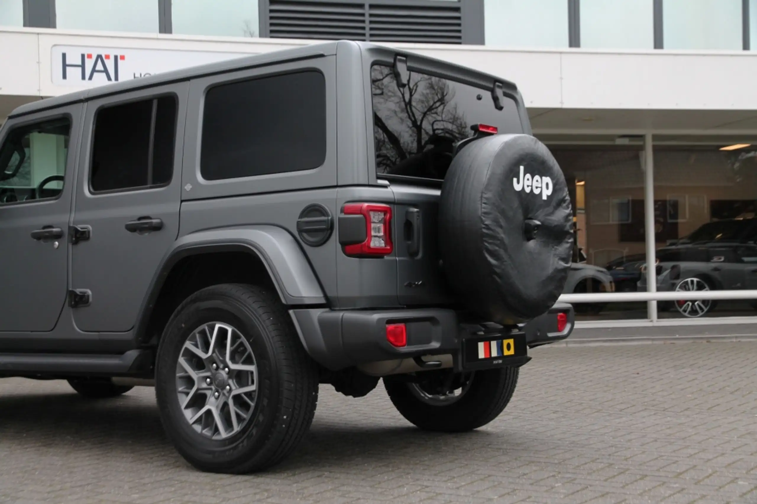 Jeep - Wrangler