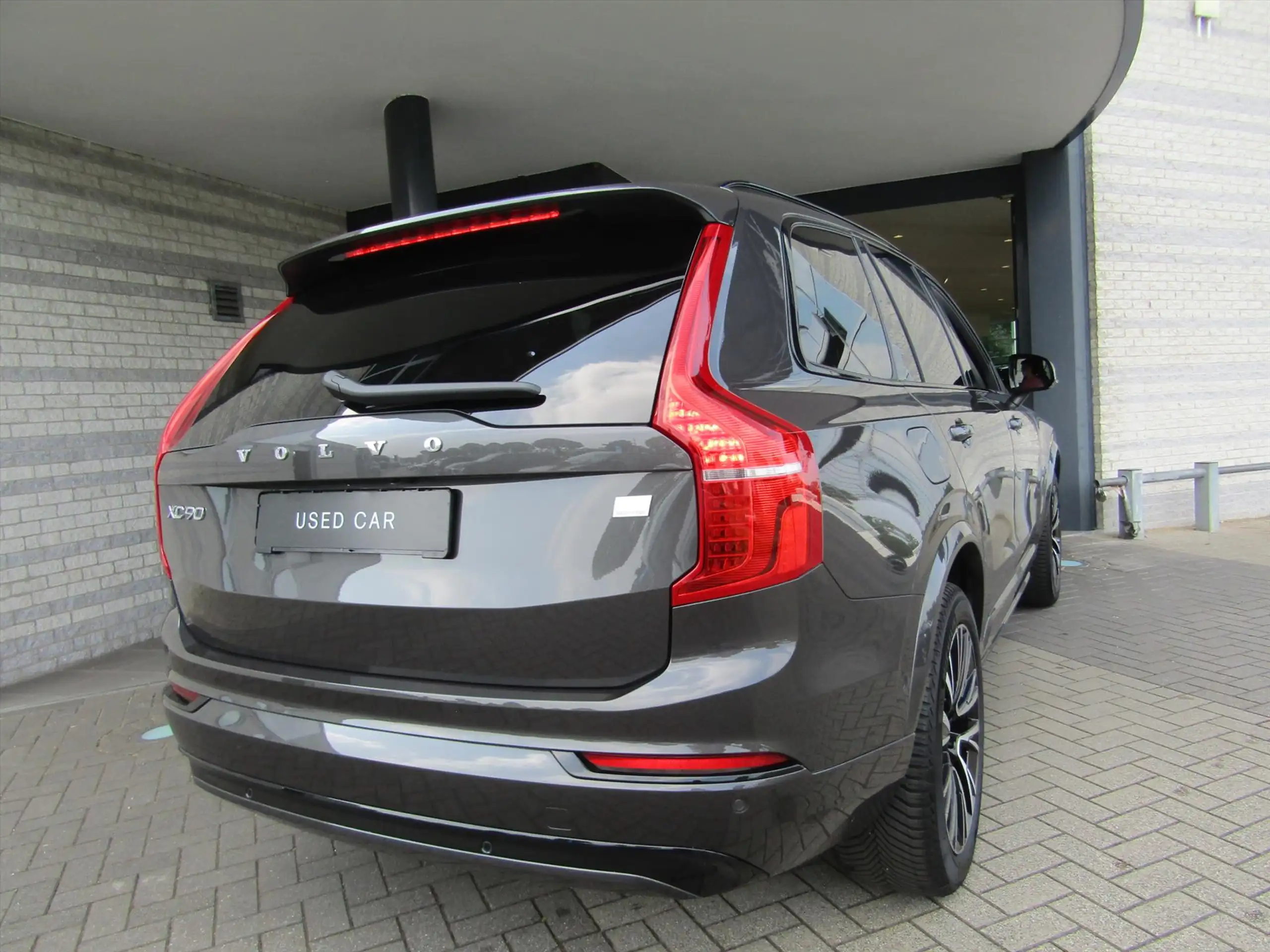 Volvo - XC90