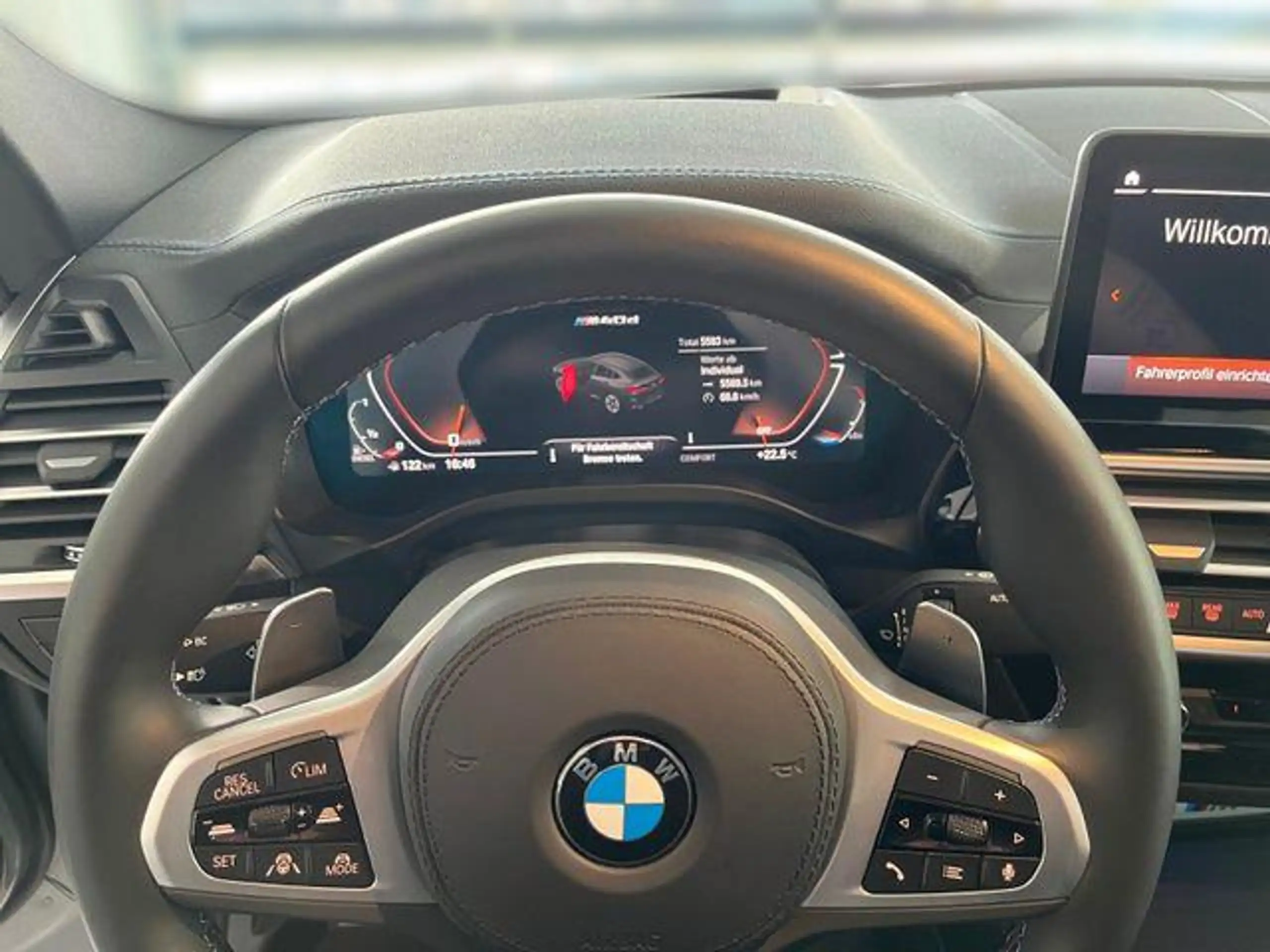 BMW - X4 M