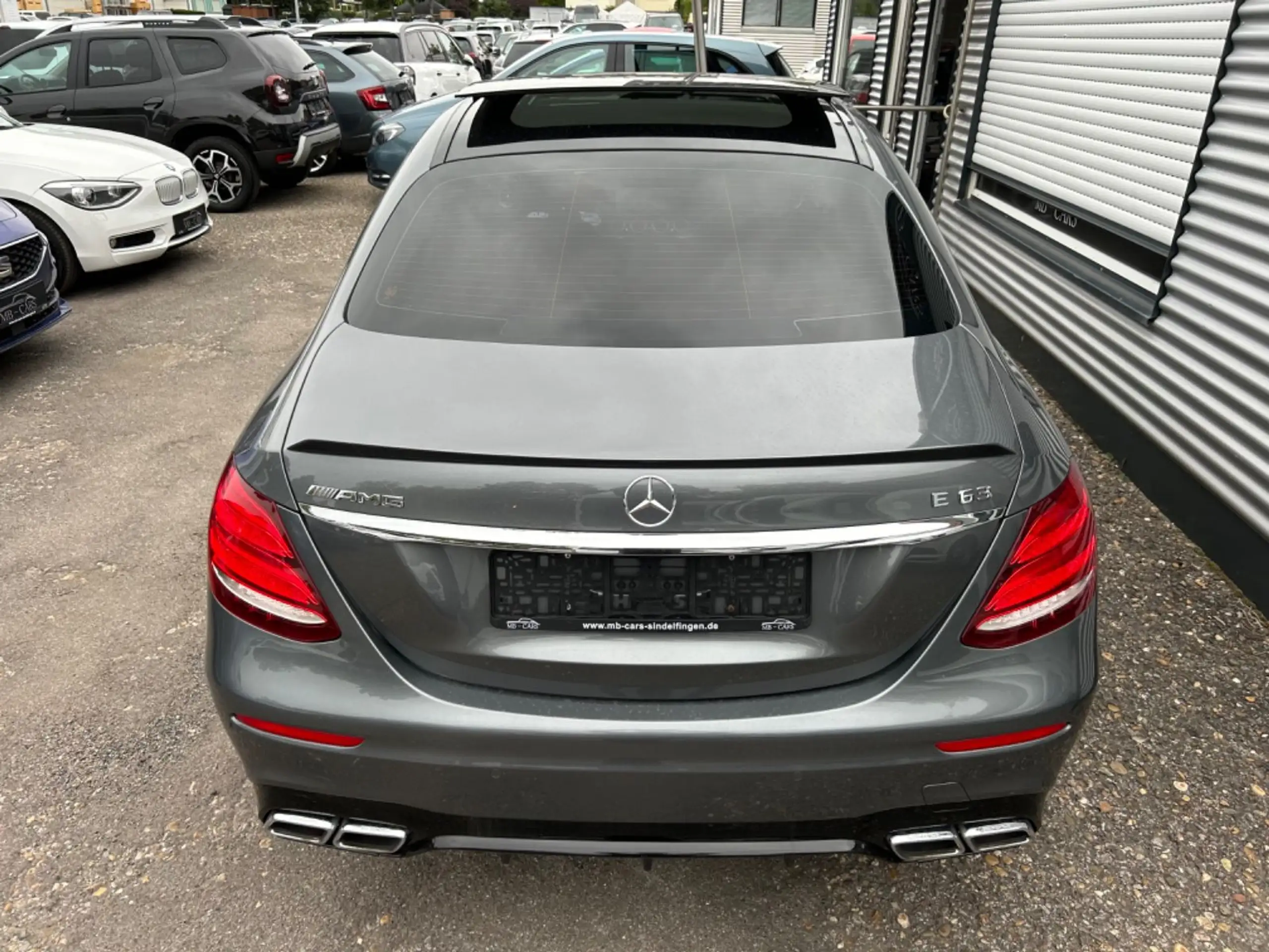 Mercedes-Benz - E 63 AMG