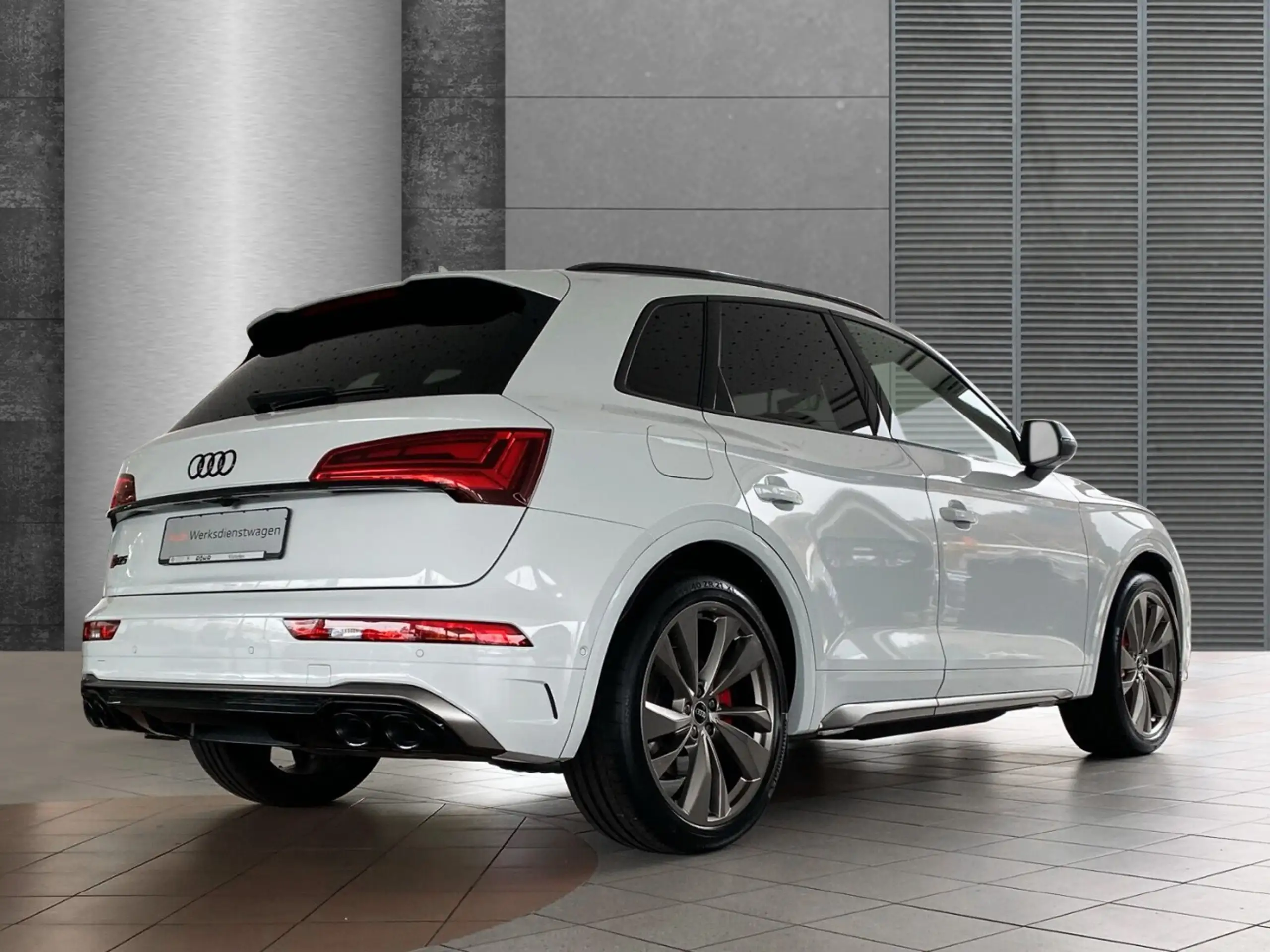 Audi - SQ5