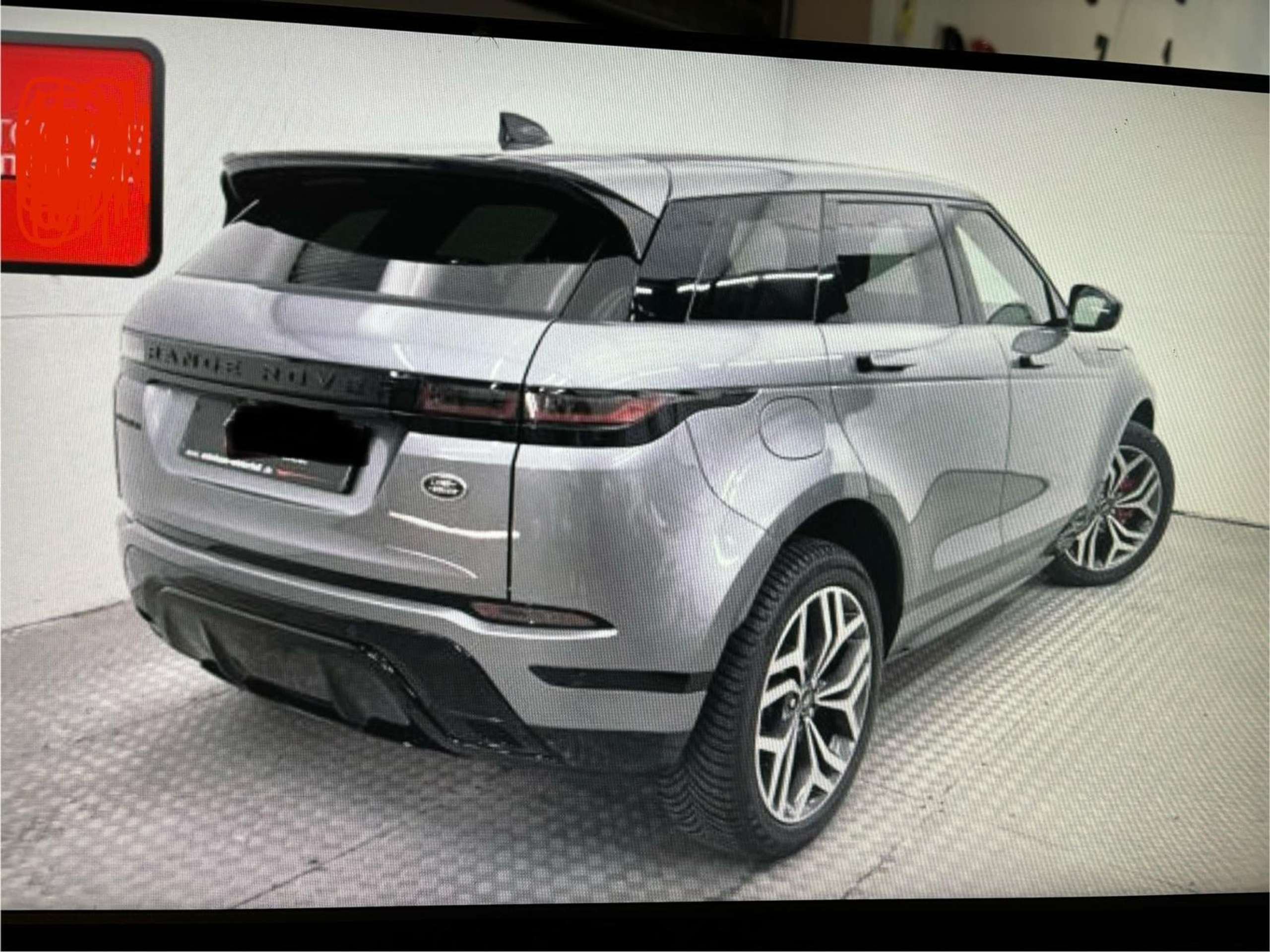 Land Rover - Range Rover Evoque