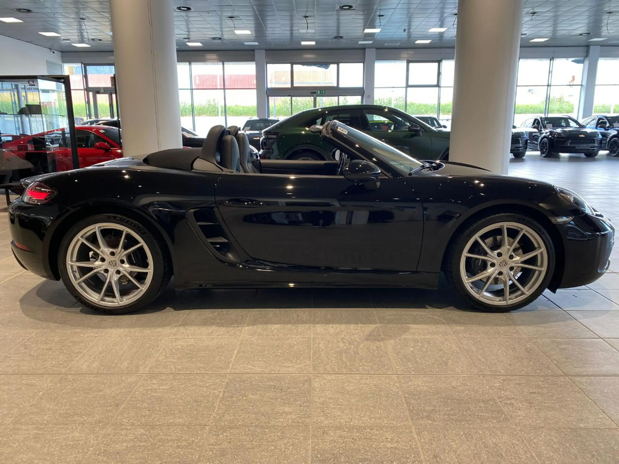 Porsche - Boxster