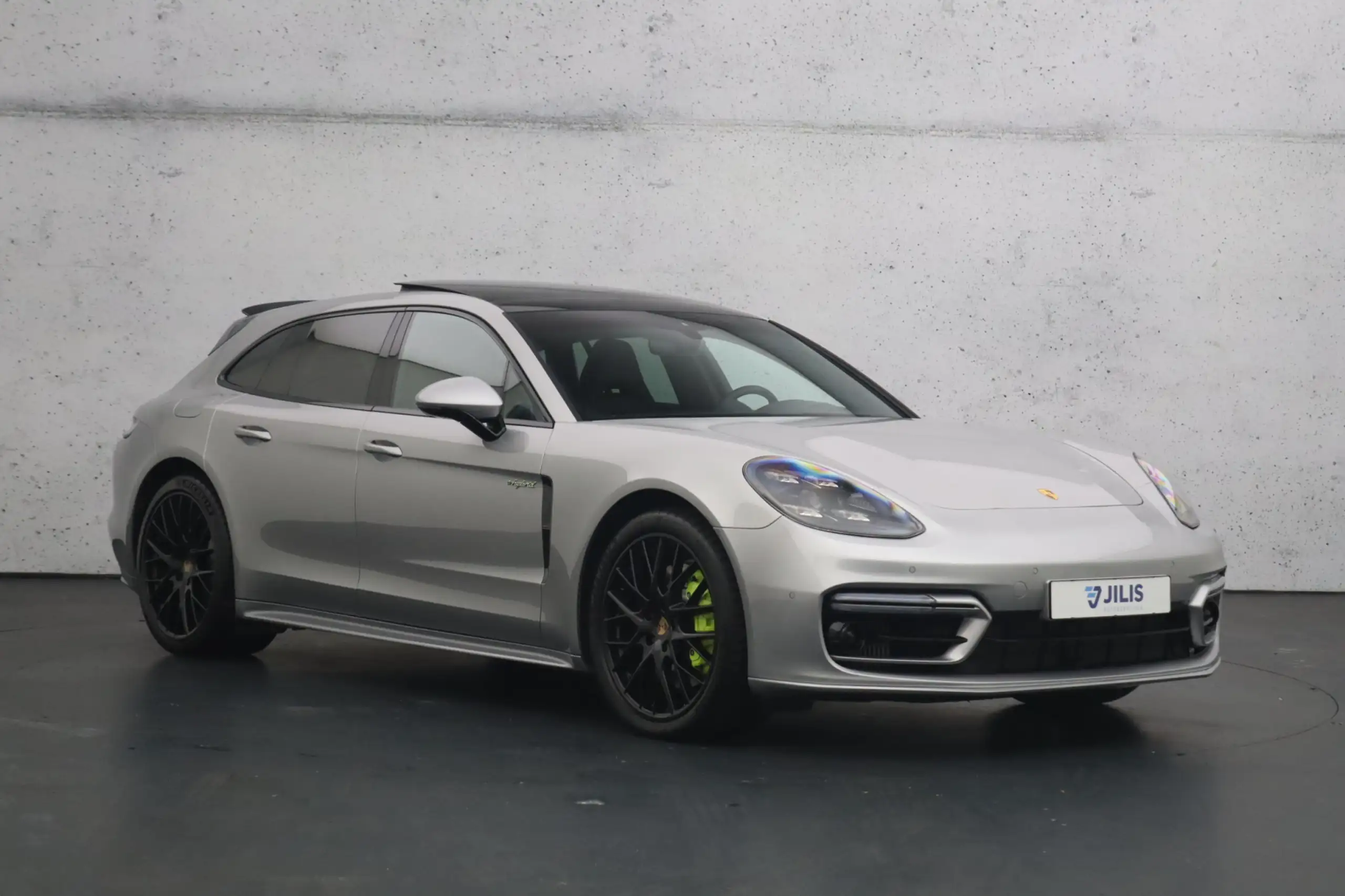 Porsche - Panamera