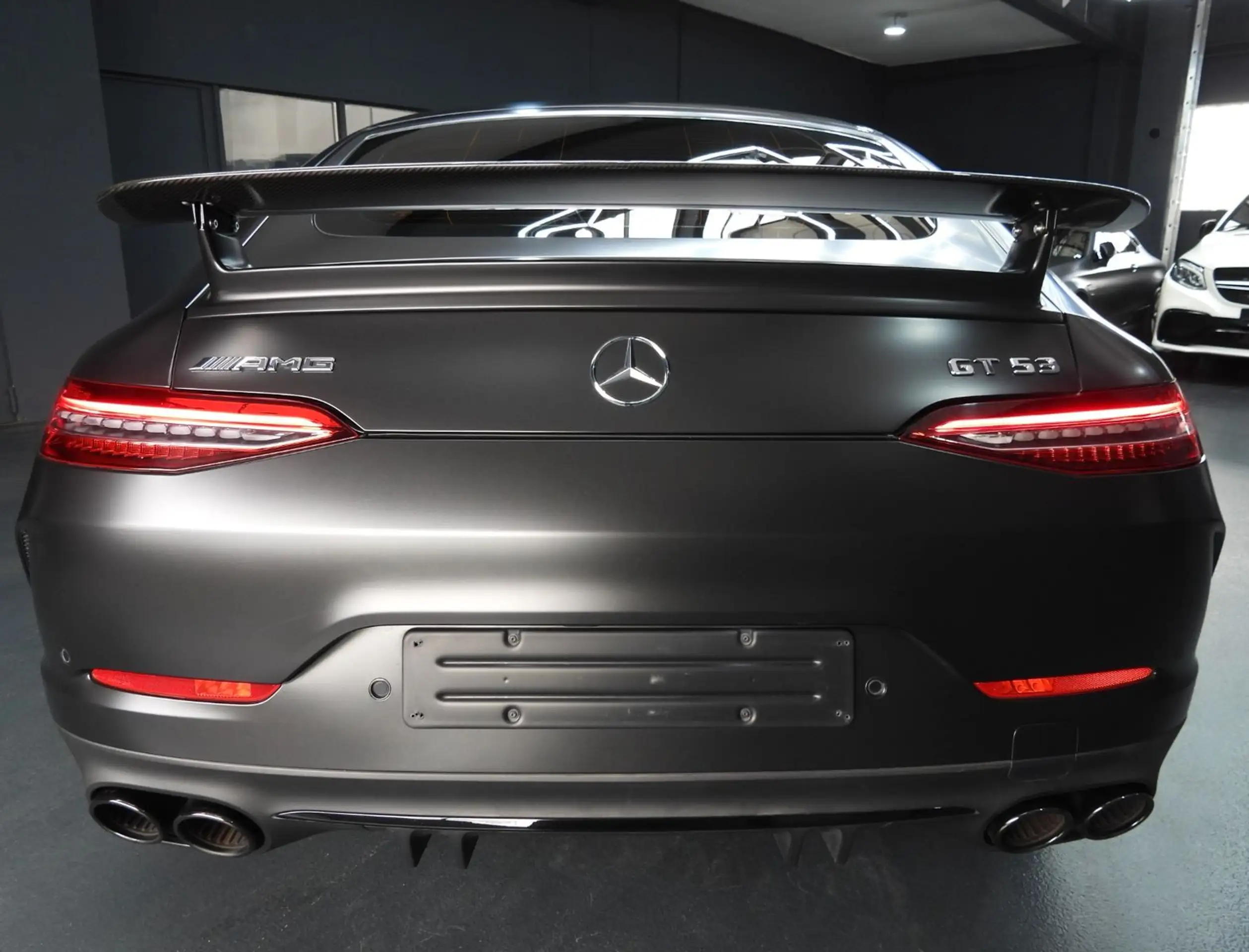 Mercedes-Benz - AMG GT