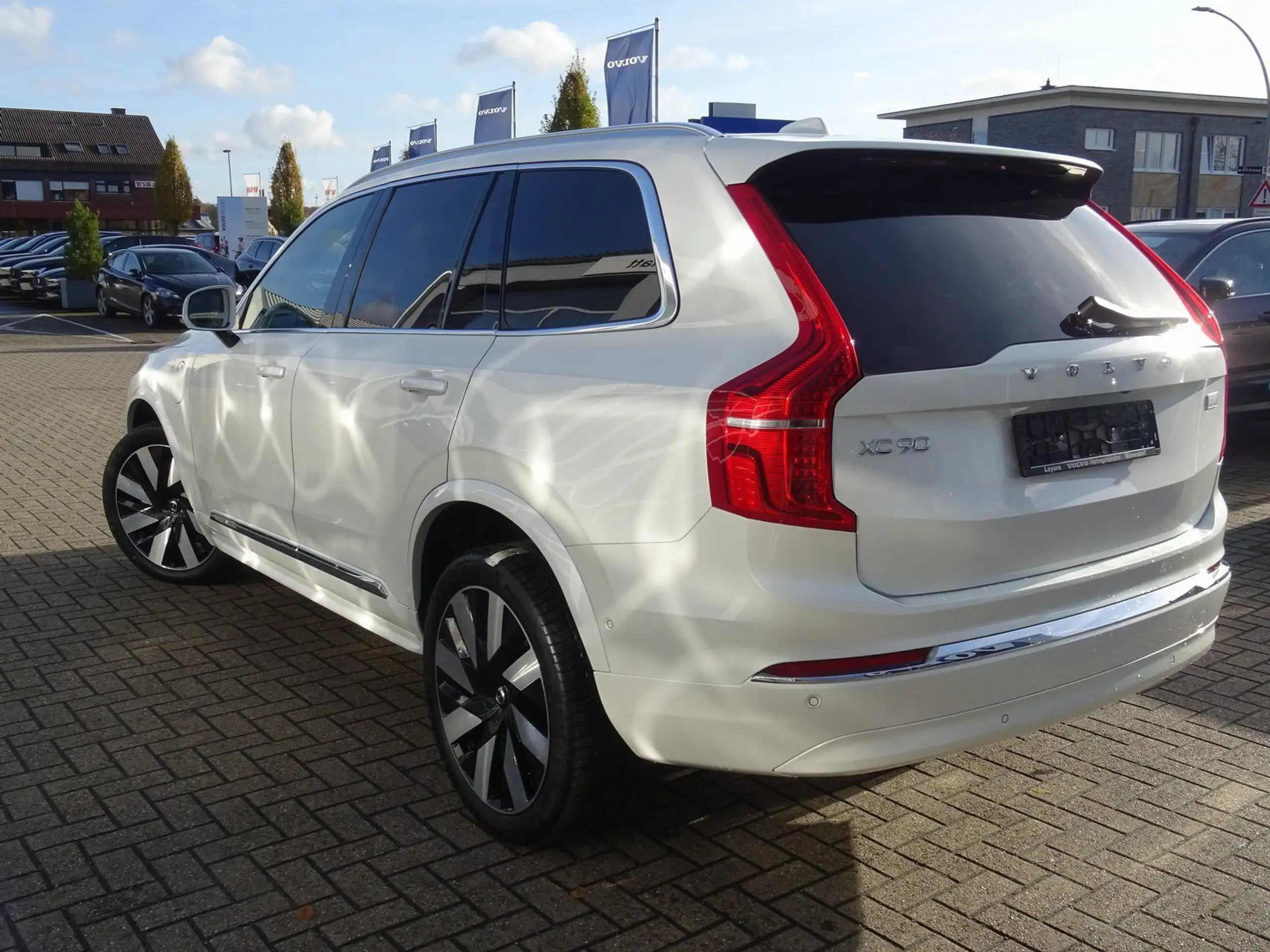 Volvo - XC90