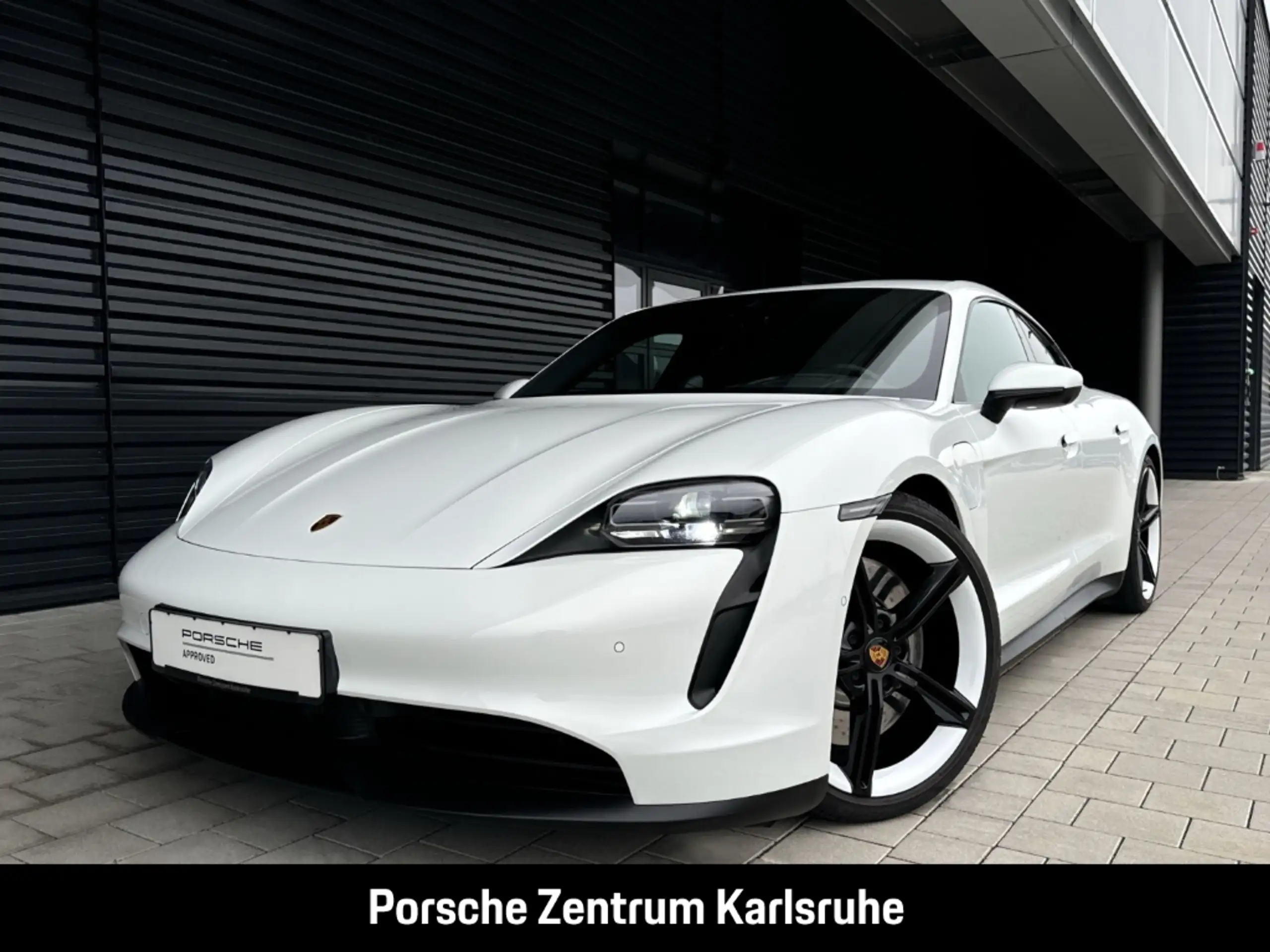 Porsche Taycan 2021