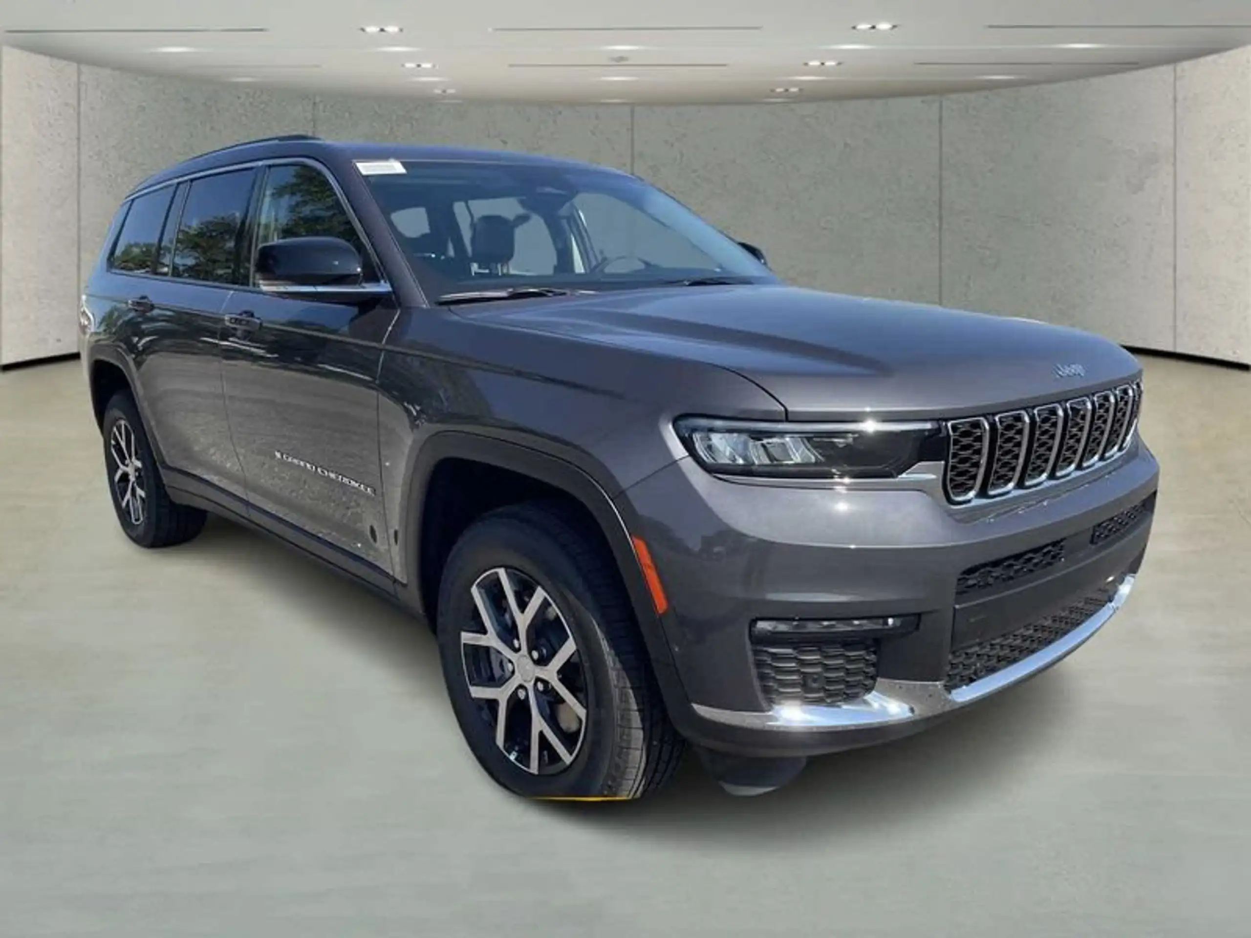 Jeep - Grand Cherokee