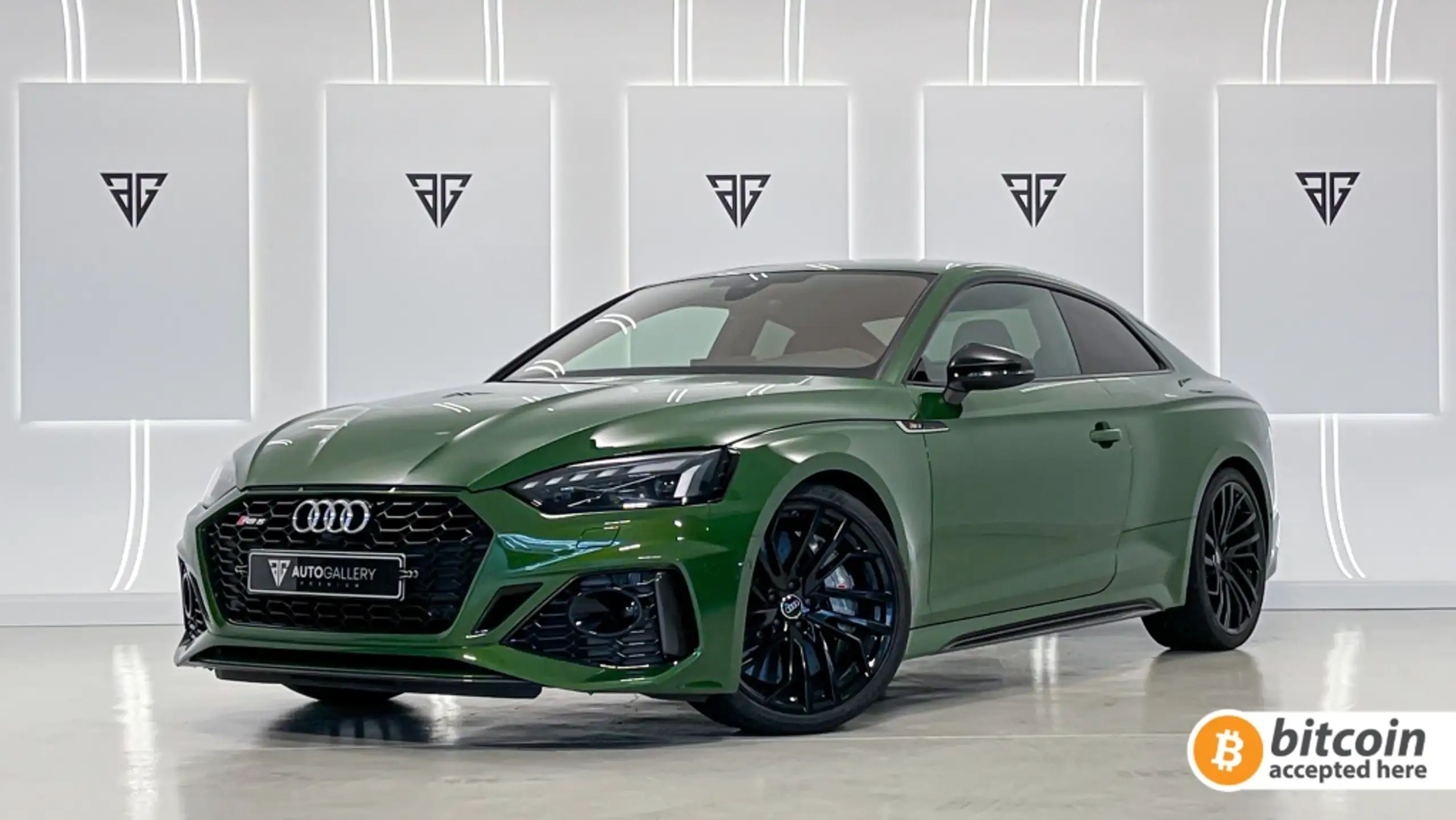 Audi - RS5