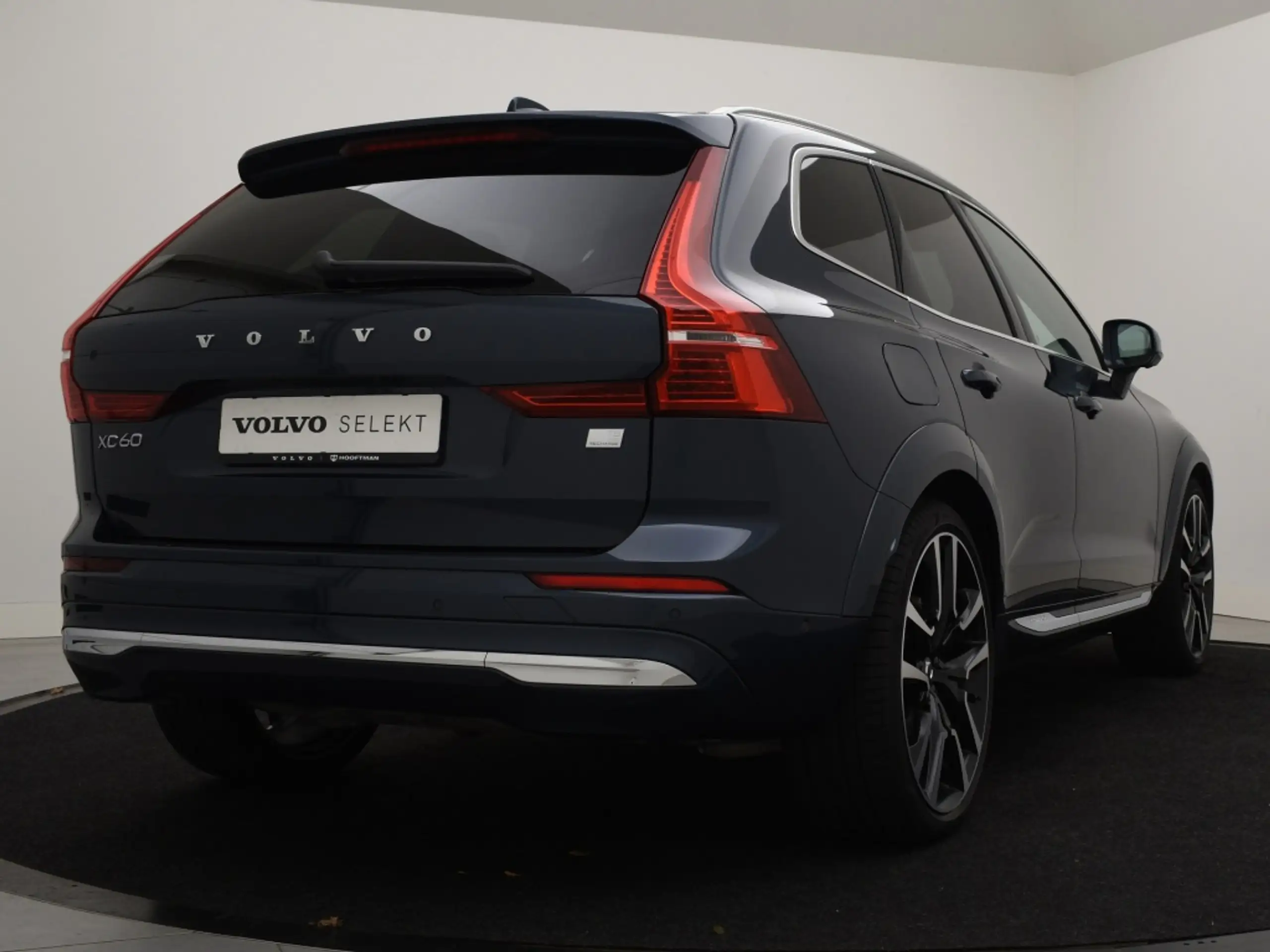 Volvo - XC60