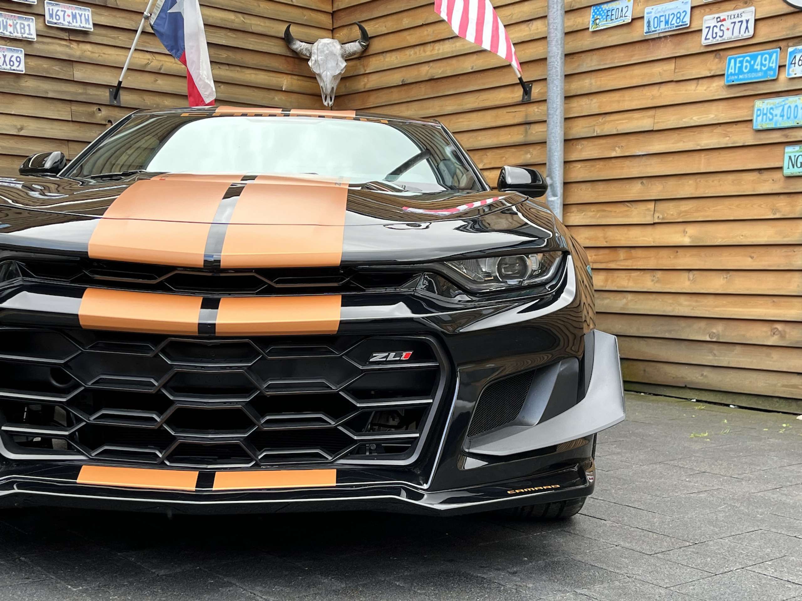 Chevrolet - Camaro