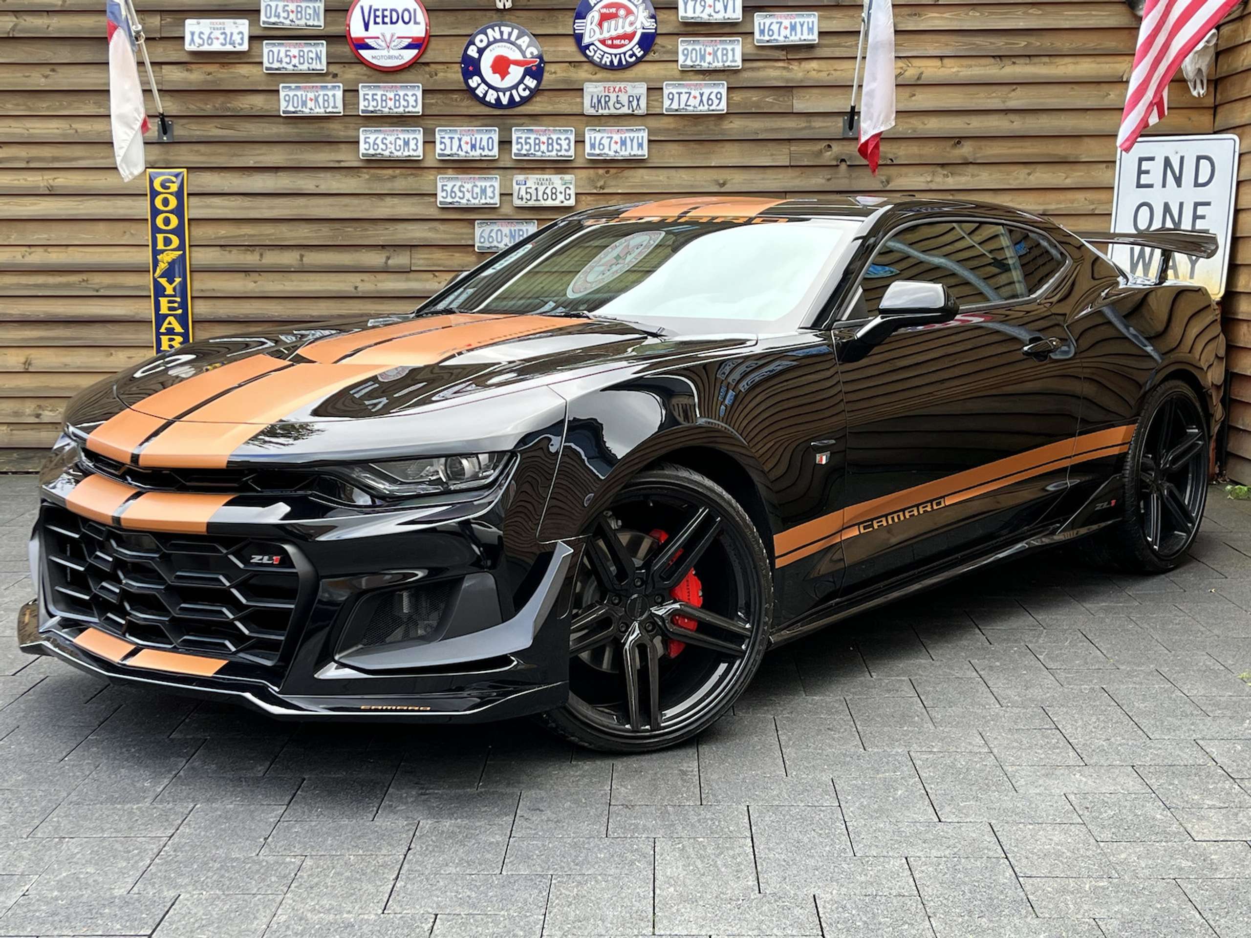 Chevrolet - Camaro