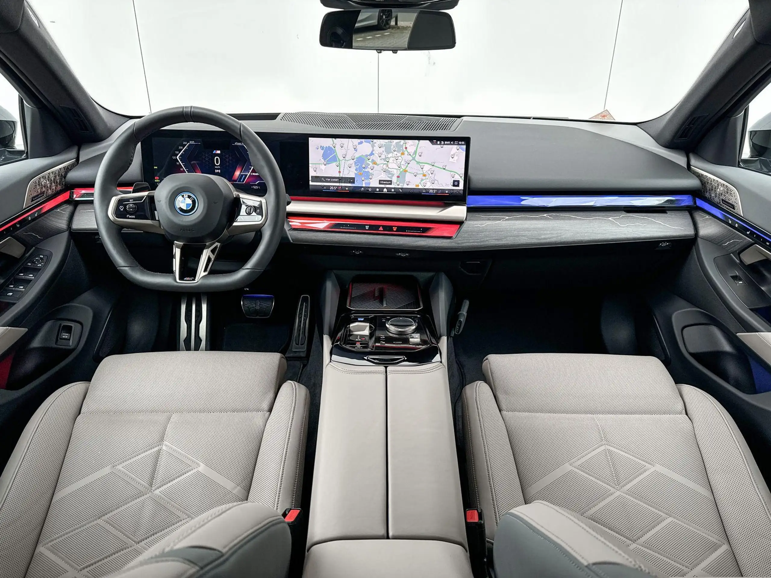 BMW - i5