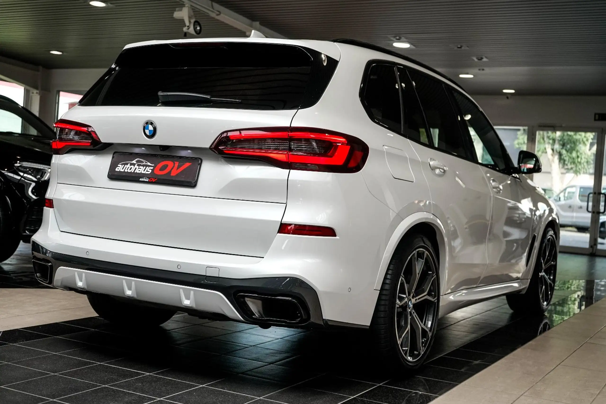 BMW - X5