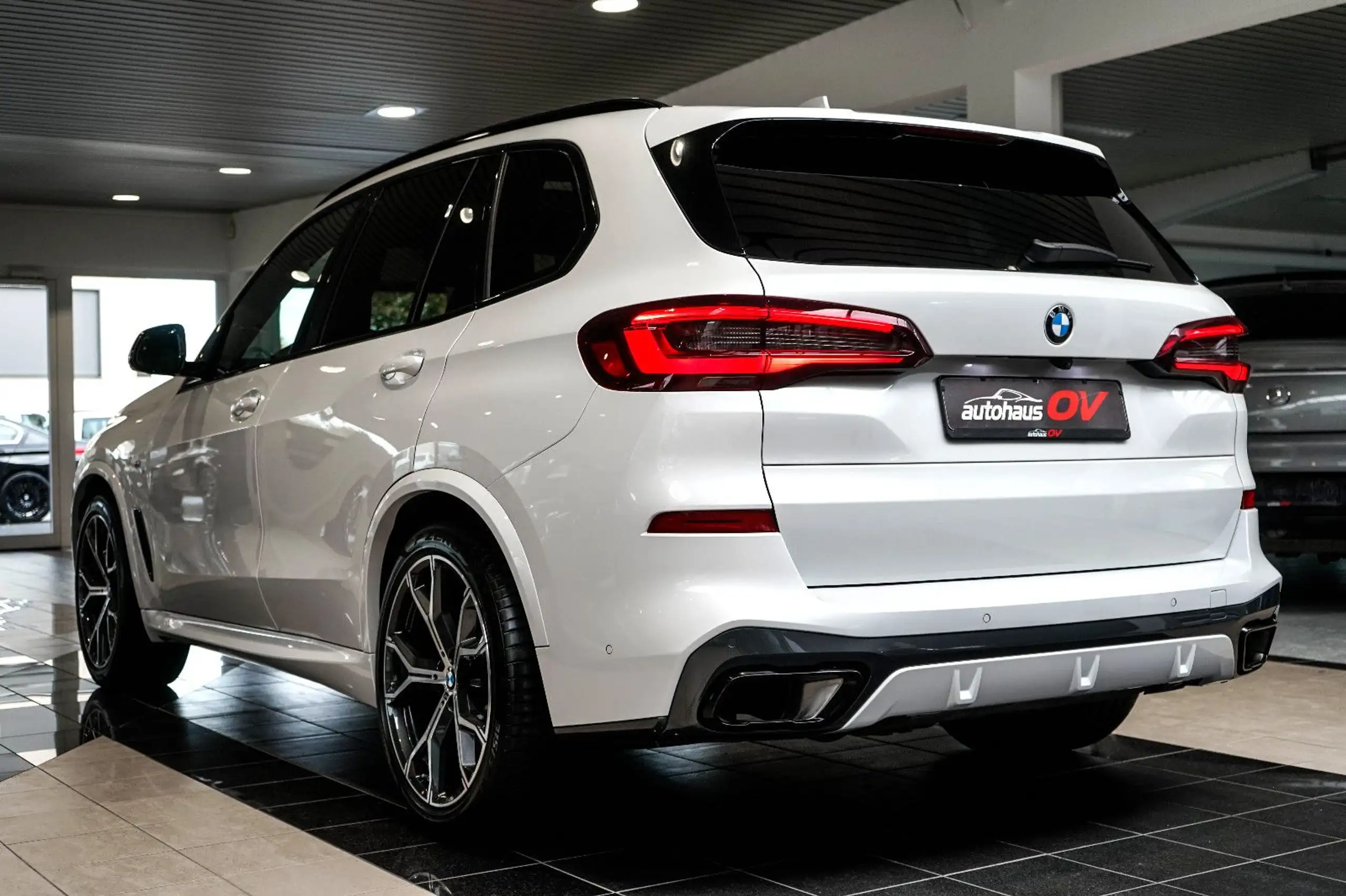 BMW - X5