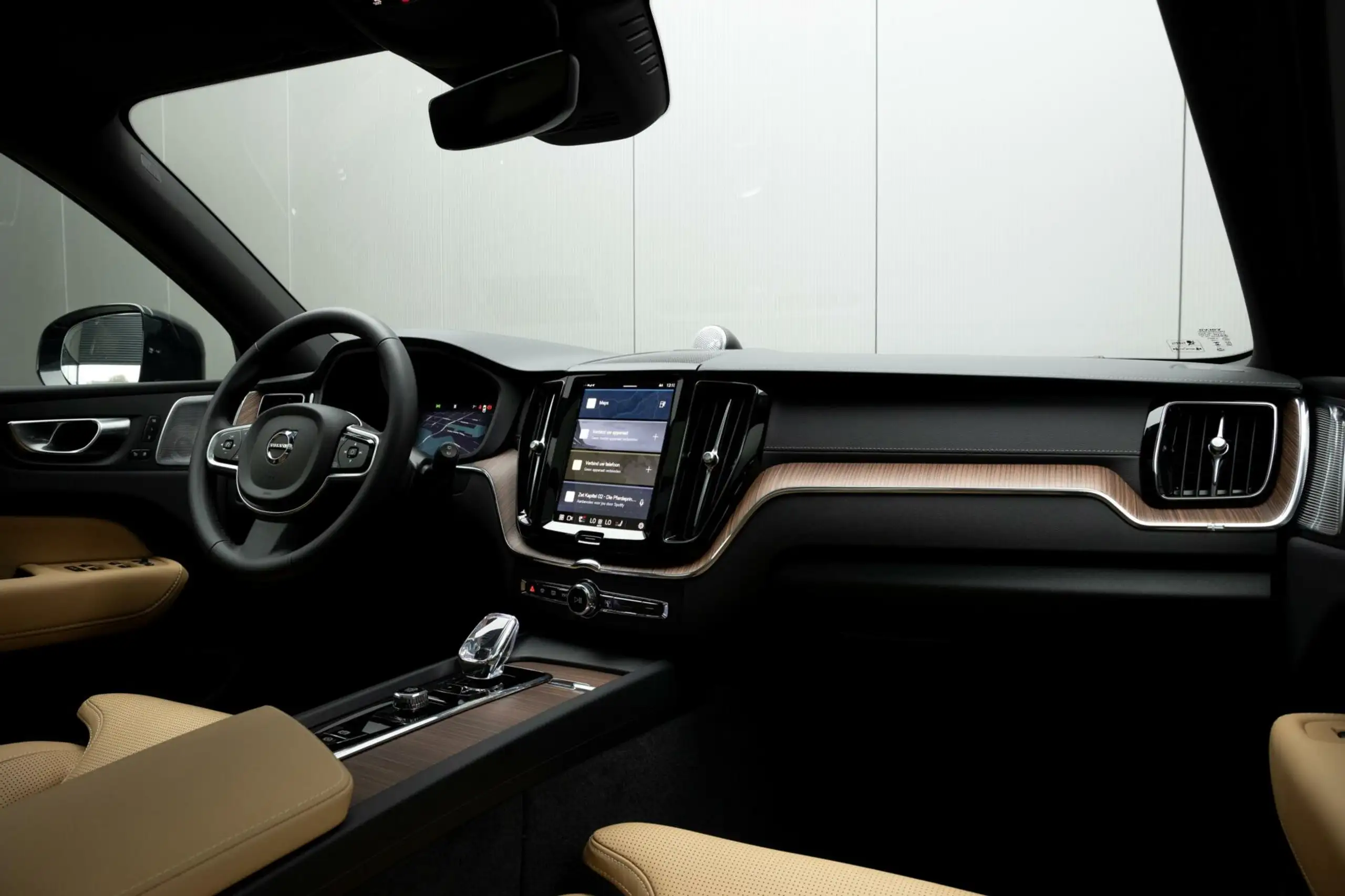 Volvo - XC60