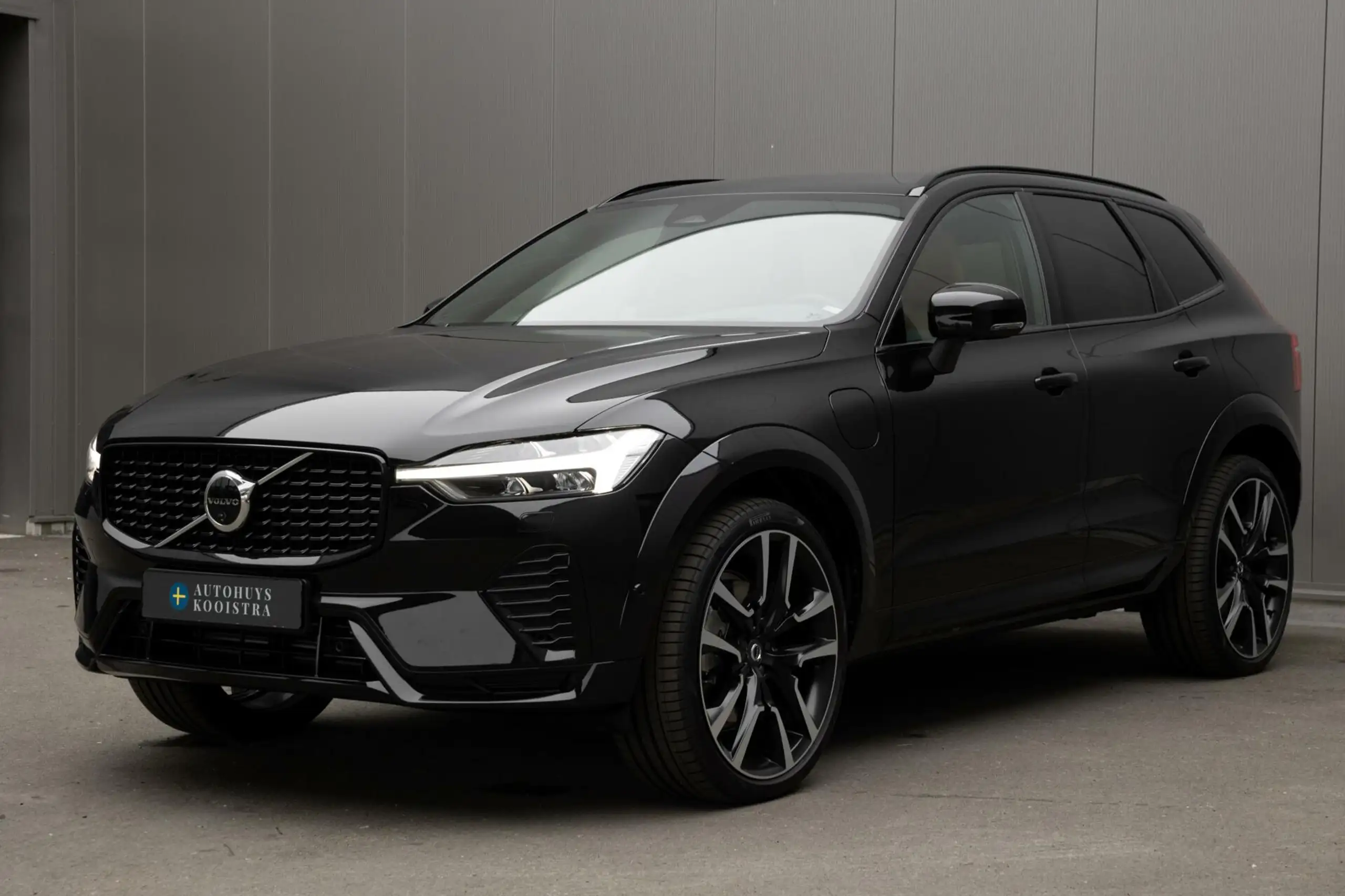 Volvo - XC60