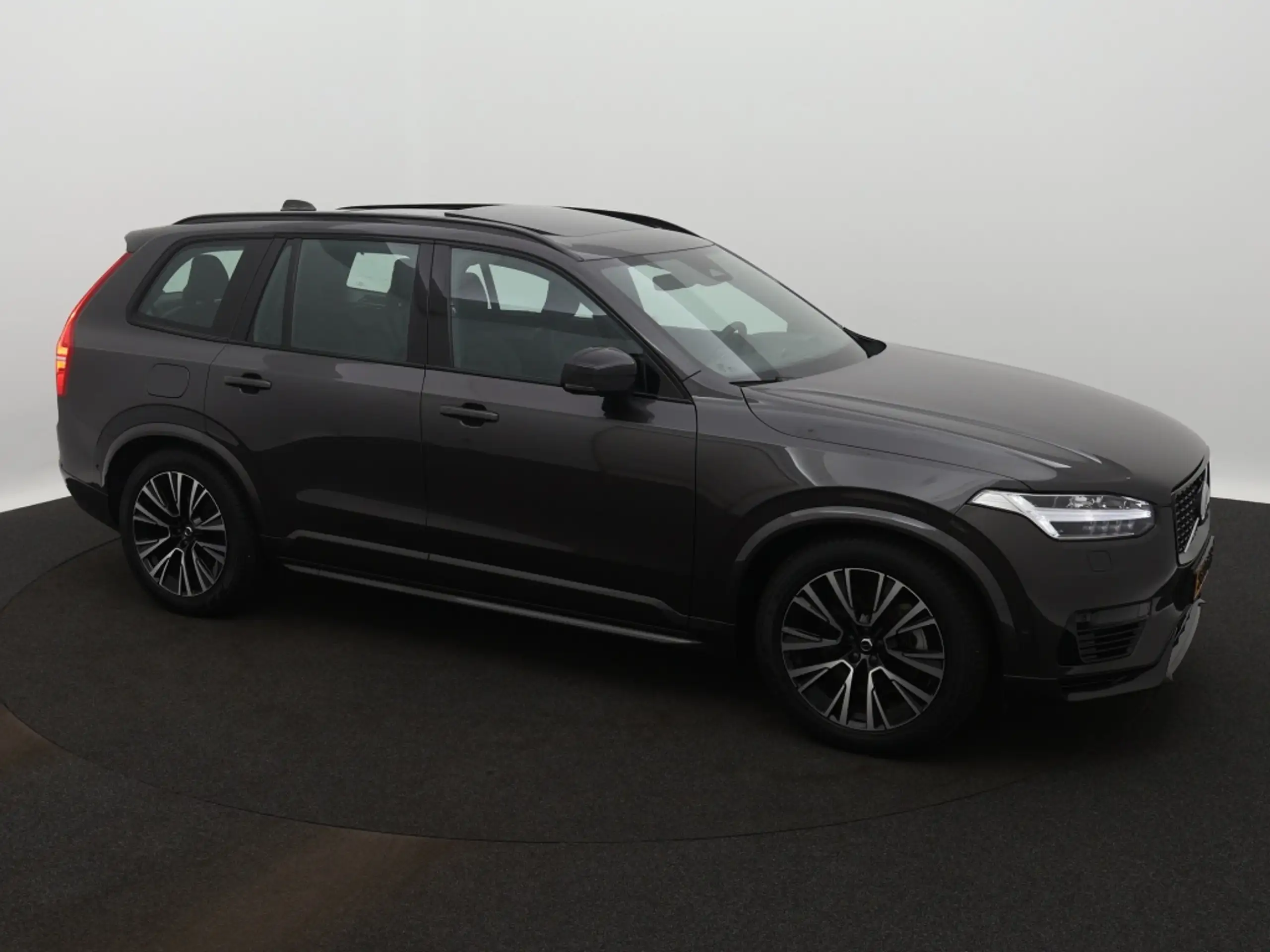 Volvo - XC90