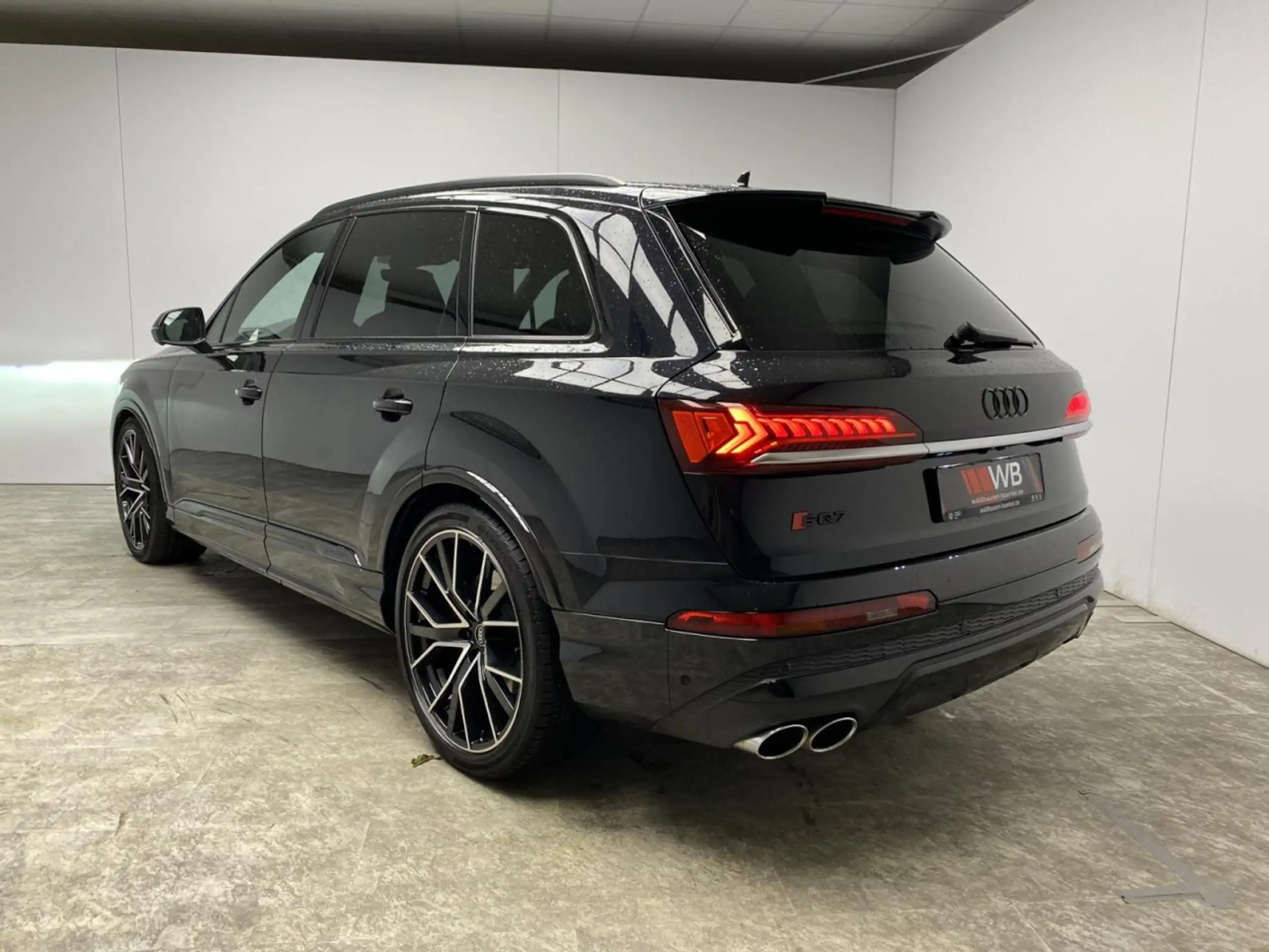 Audi - SQ7