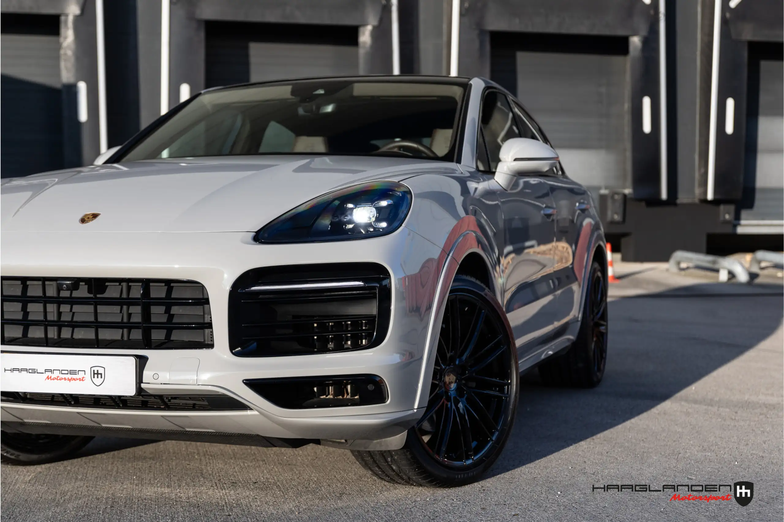 Porsche - Cayenne