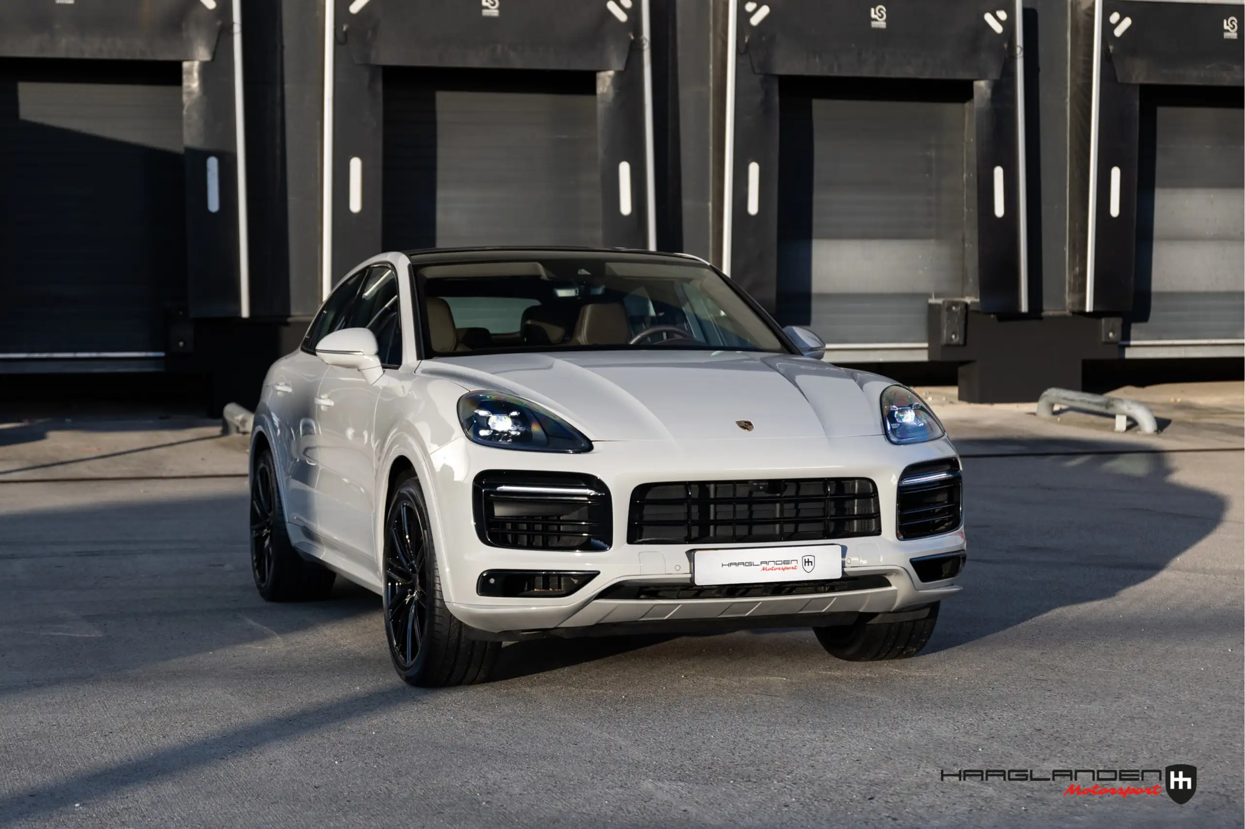 Porsche - Cayenne