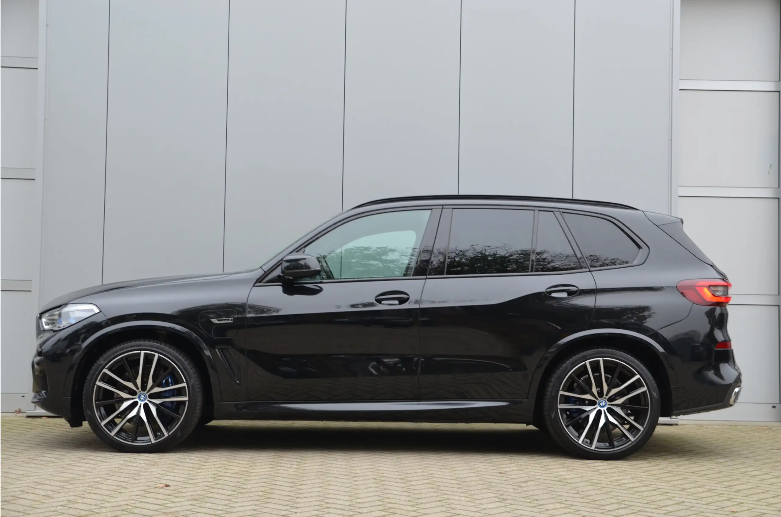 BMW - X5