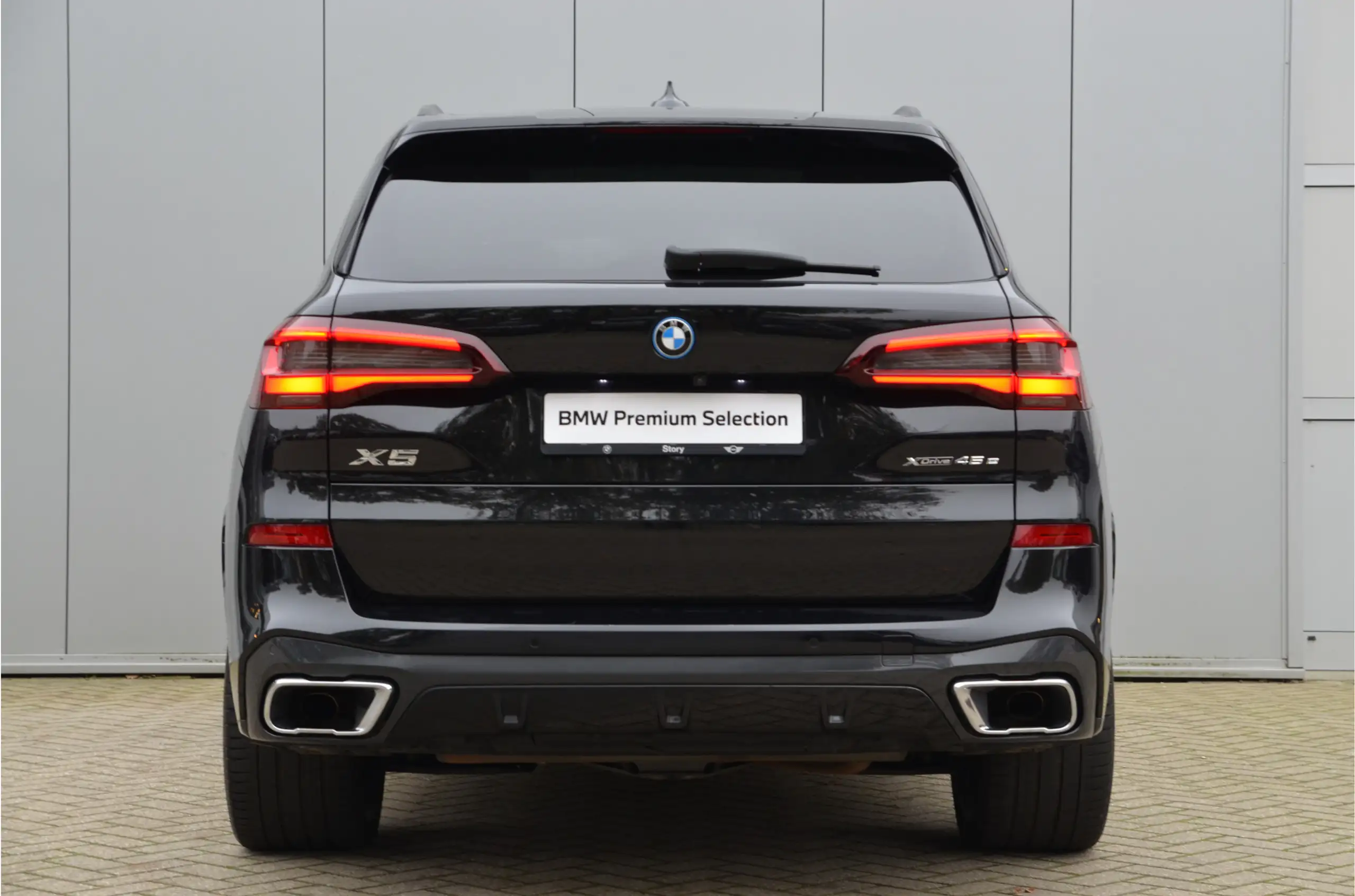 BMW - X5