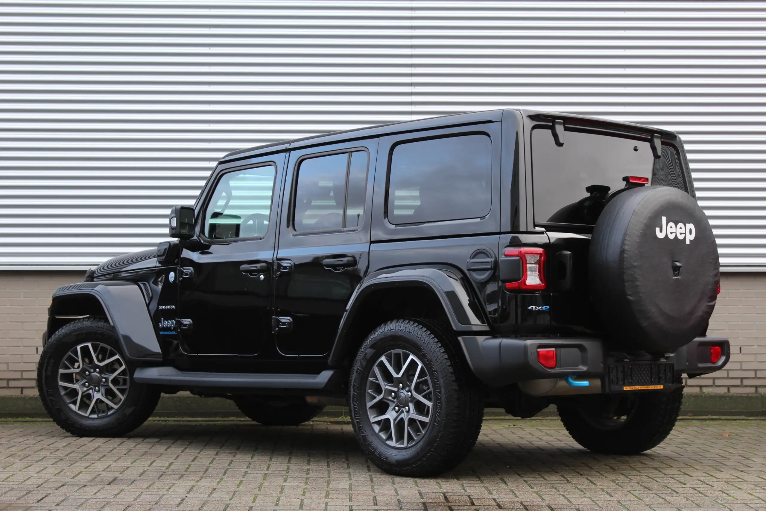 Jeep - Wrangler