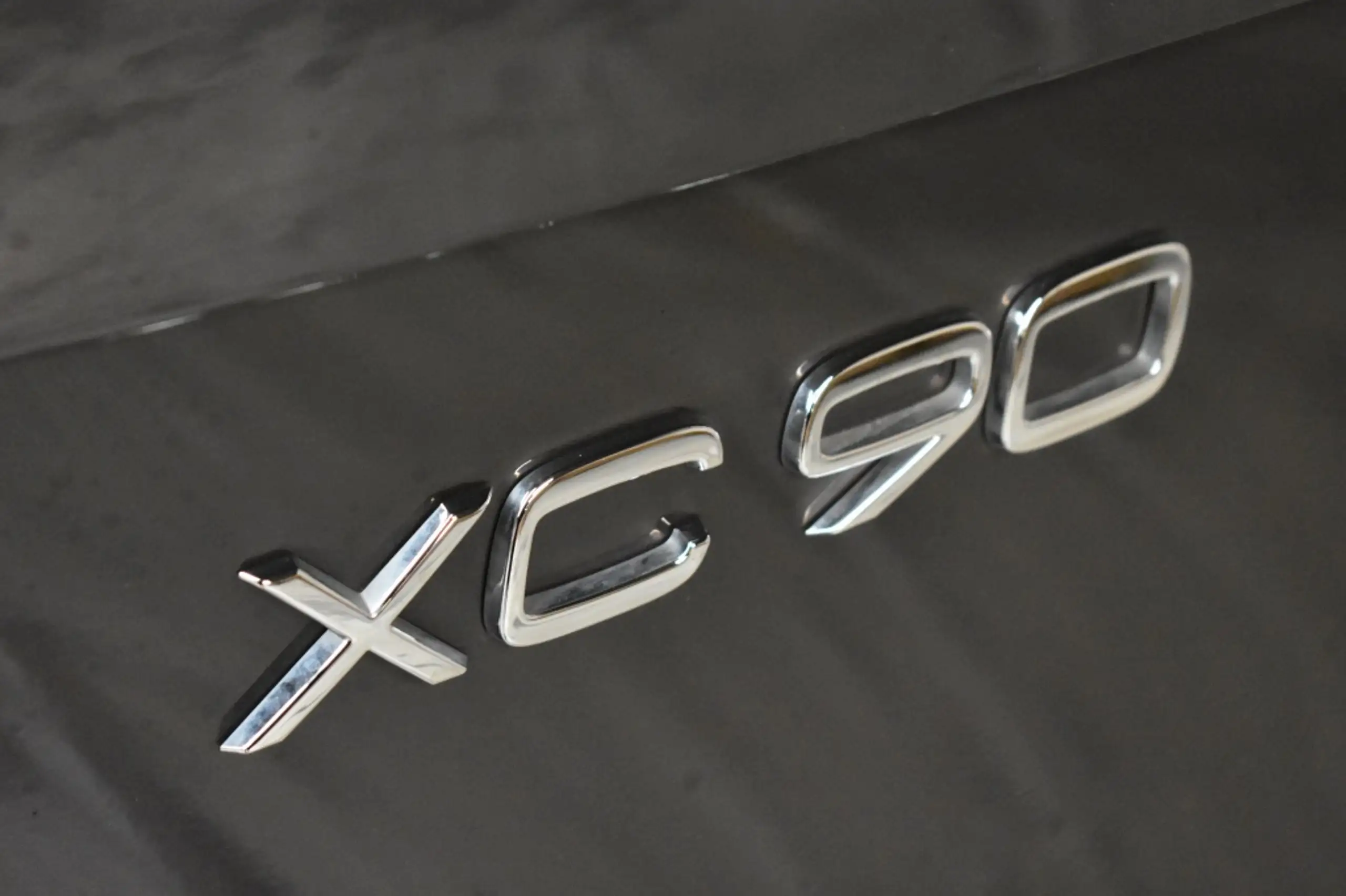 Volvo - XC90