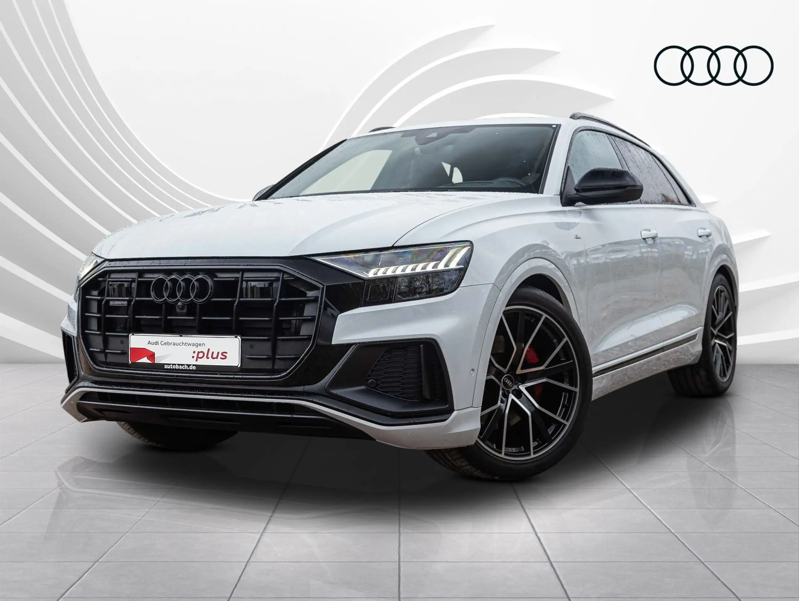 Audi - Q8