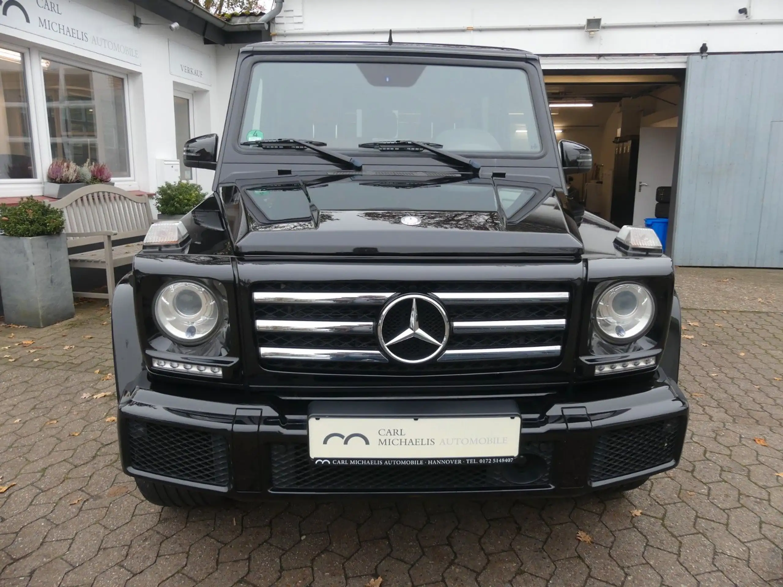 Mercedes-Benz - G 500