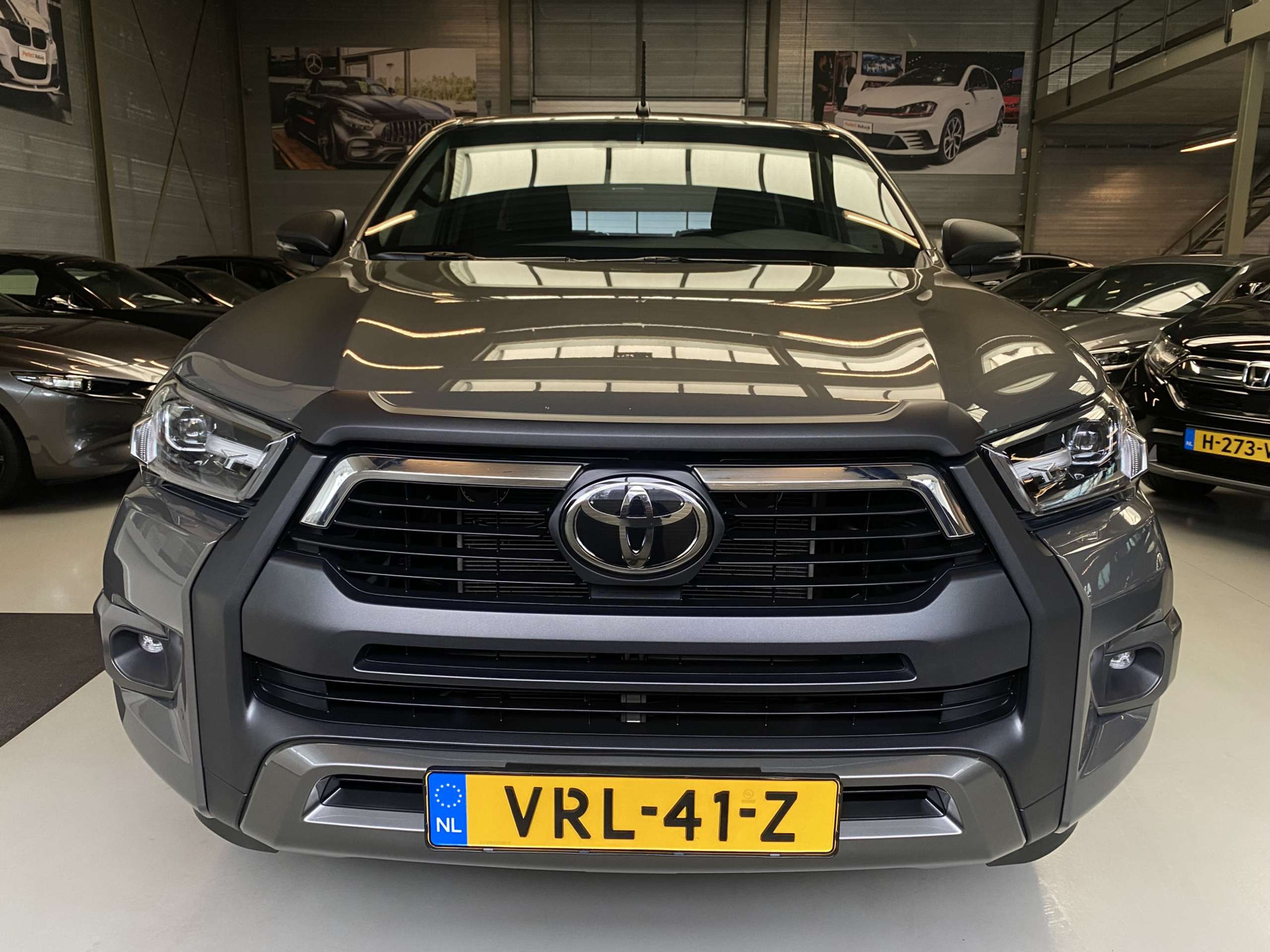 Toyota - Hilux