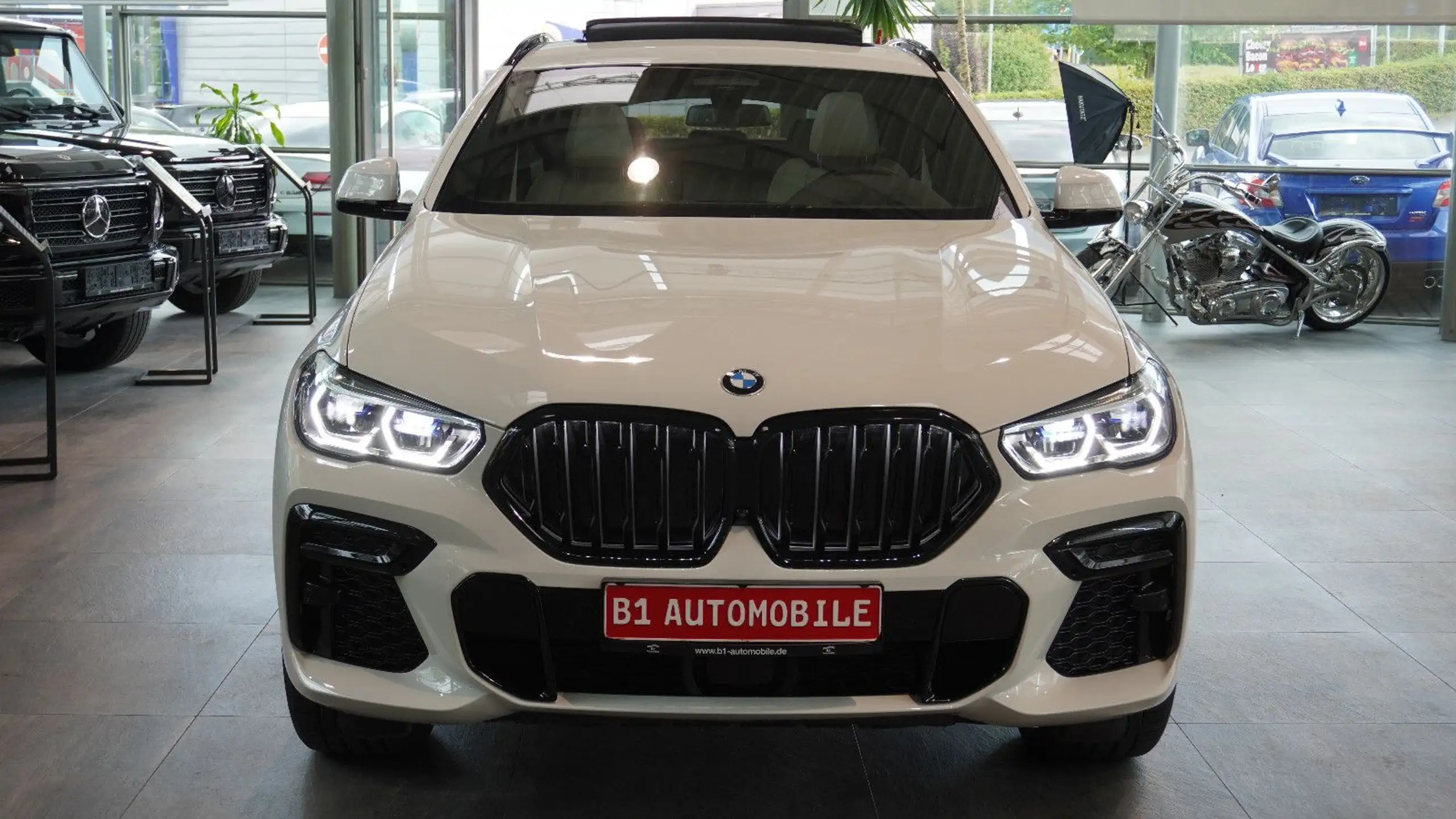 BMW - X6