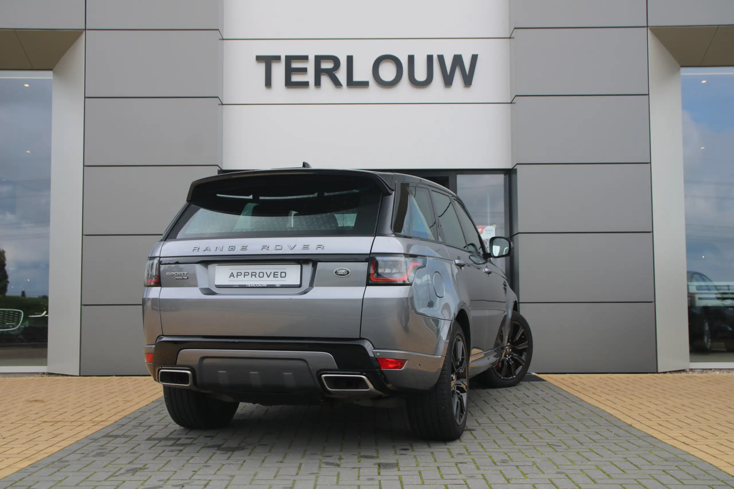 Land Rover - Range Rover Sport