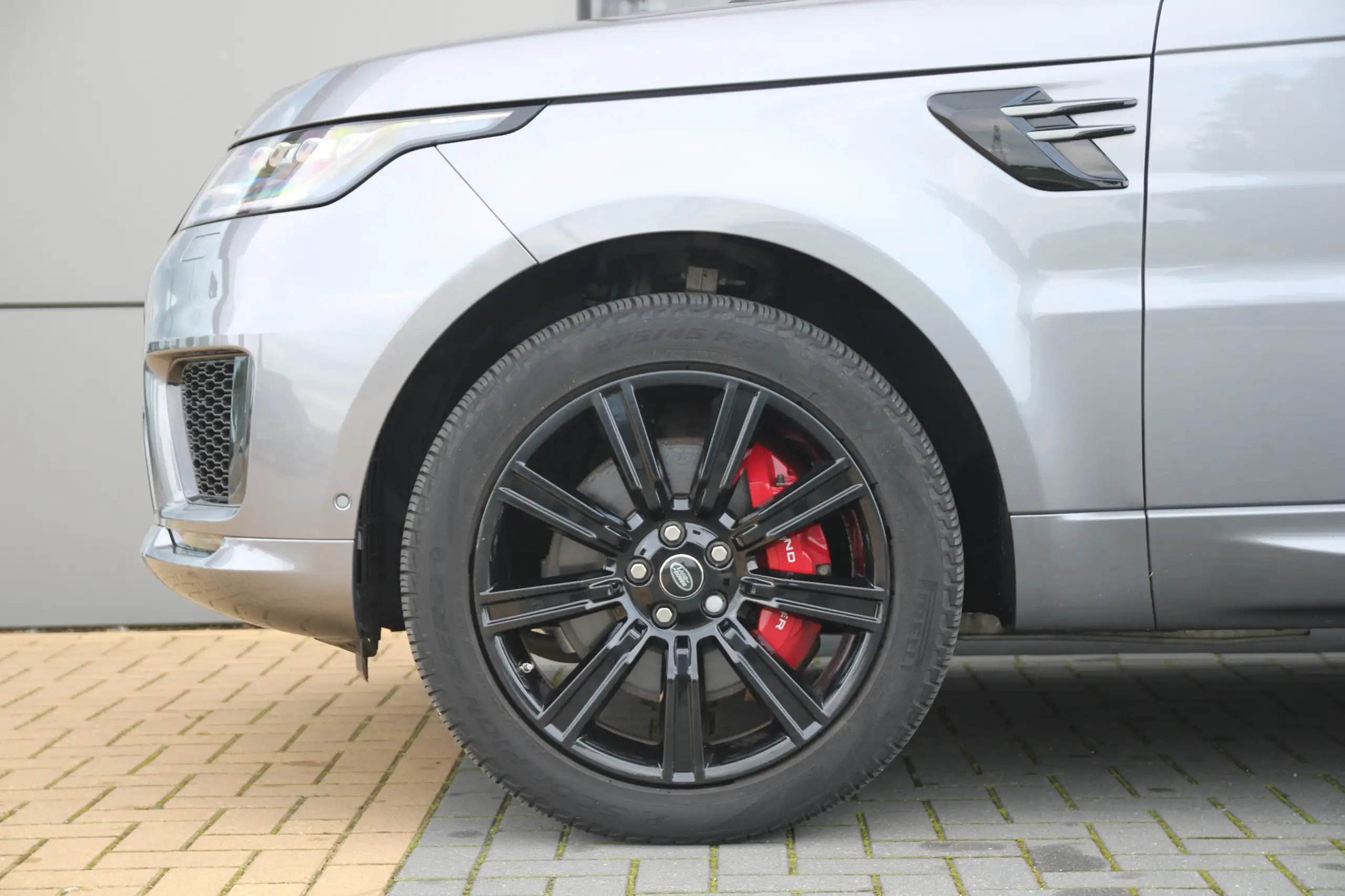 Land Rover - Range Rover Sport